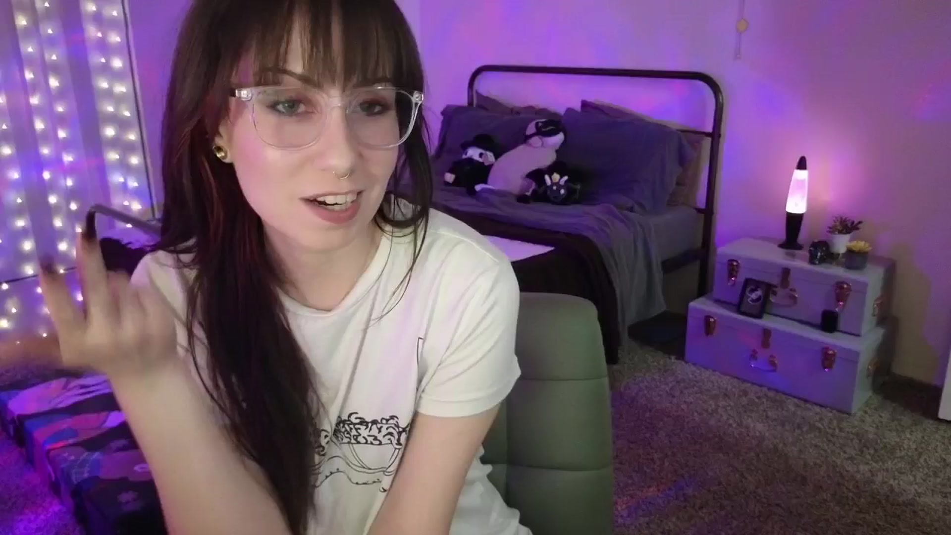 Gallery image thumbnail from MelanieRo's myfreecams stream on, 08/07/2025, 06:16 image 6 of 20