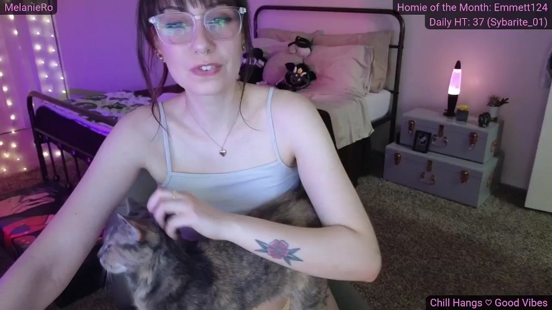 Gallery image thumbnail from MelanieRo's myfreecams stream on, 08/12/2025, 04:11 image 17 of 20