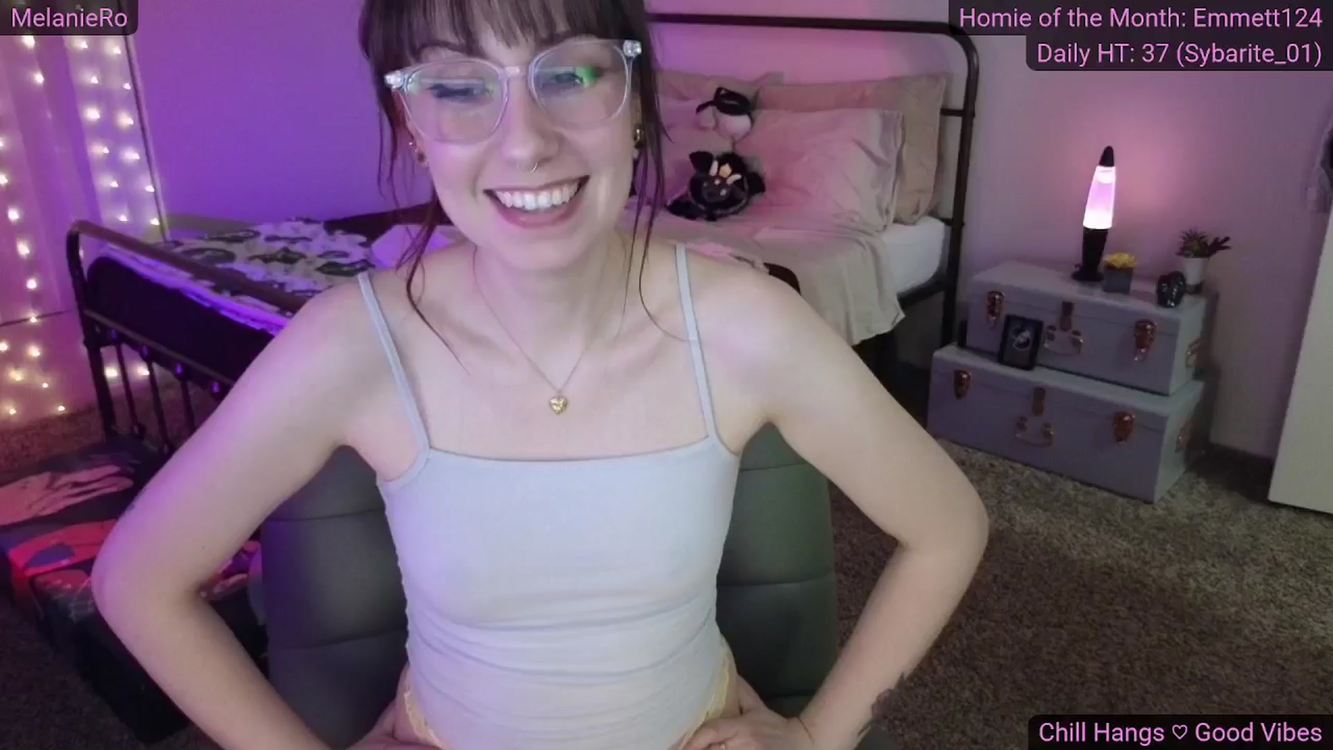 Gallery image thumbnail from MelanieRo's myfreecams stream on, 08/12/2025, 04:11 image 9 of 20