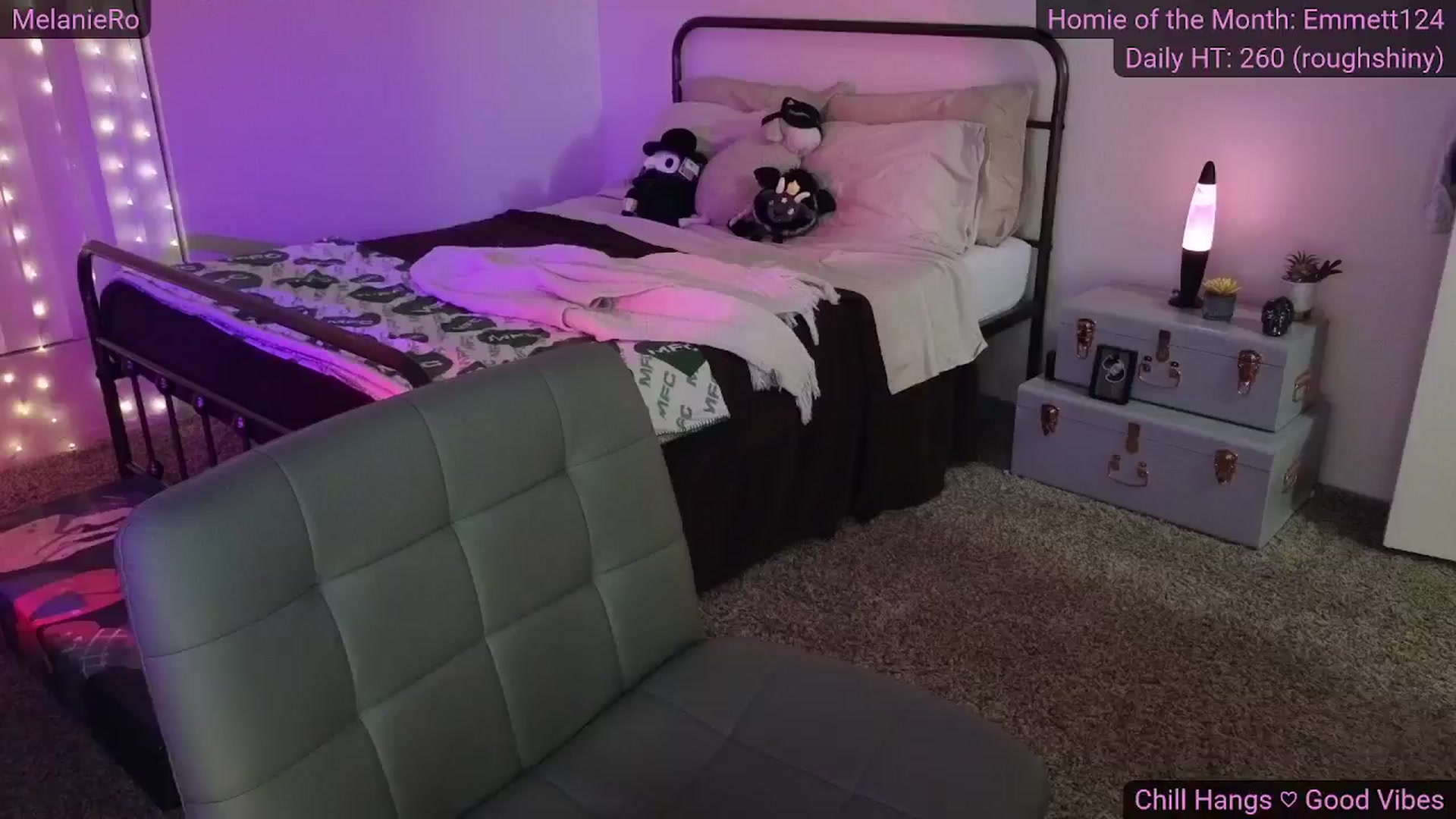 Gallery image thumbnail from MelanieRo's myfreecams stream on, 08/12/2025, 04:11 image 18 of 20