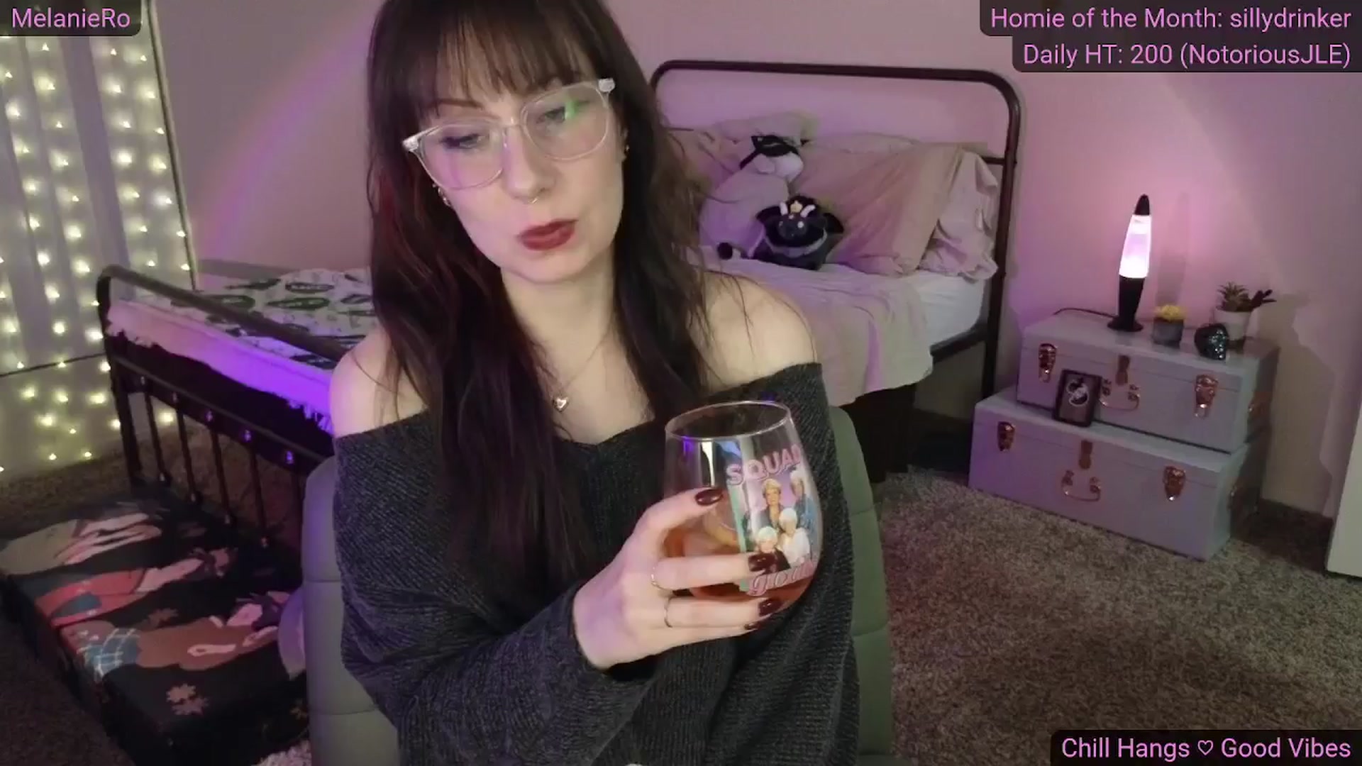 Gallery image thumbnail from MelanieRo's myfreecams stream on, 09/06/2025, 06:06 image 13 of 20