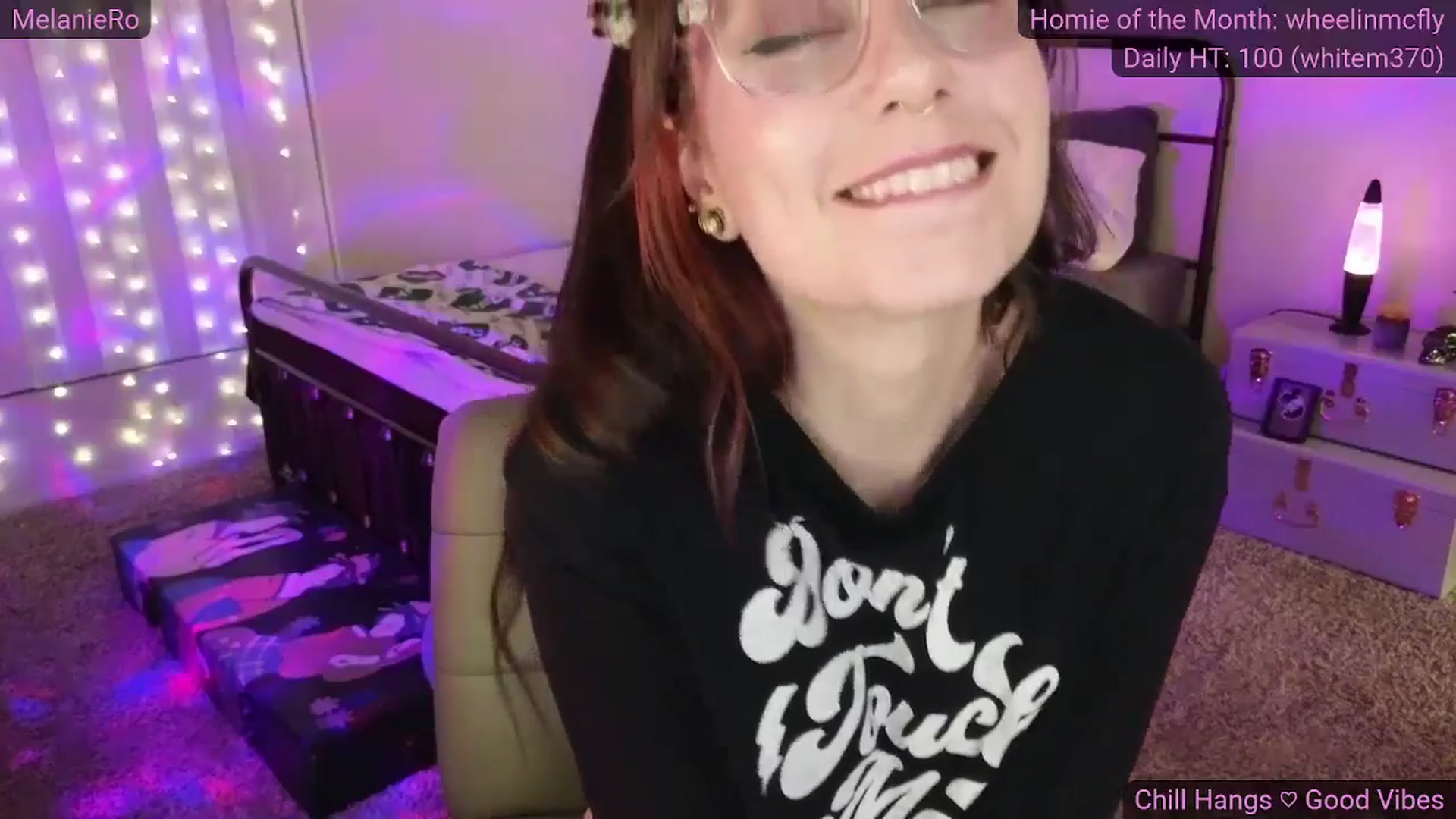 Gallery image thumbnail from MelanieRo's myfreecams stream on, 09/19/2025, 07:01 image 6 of 20