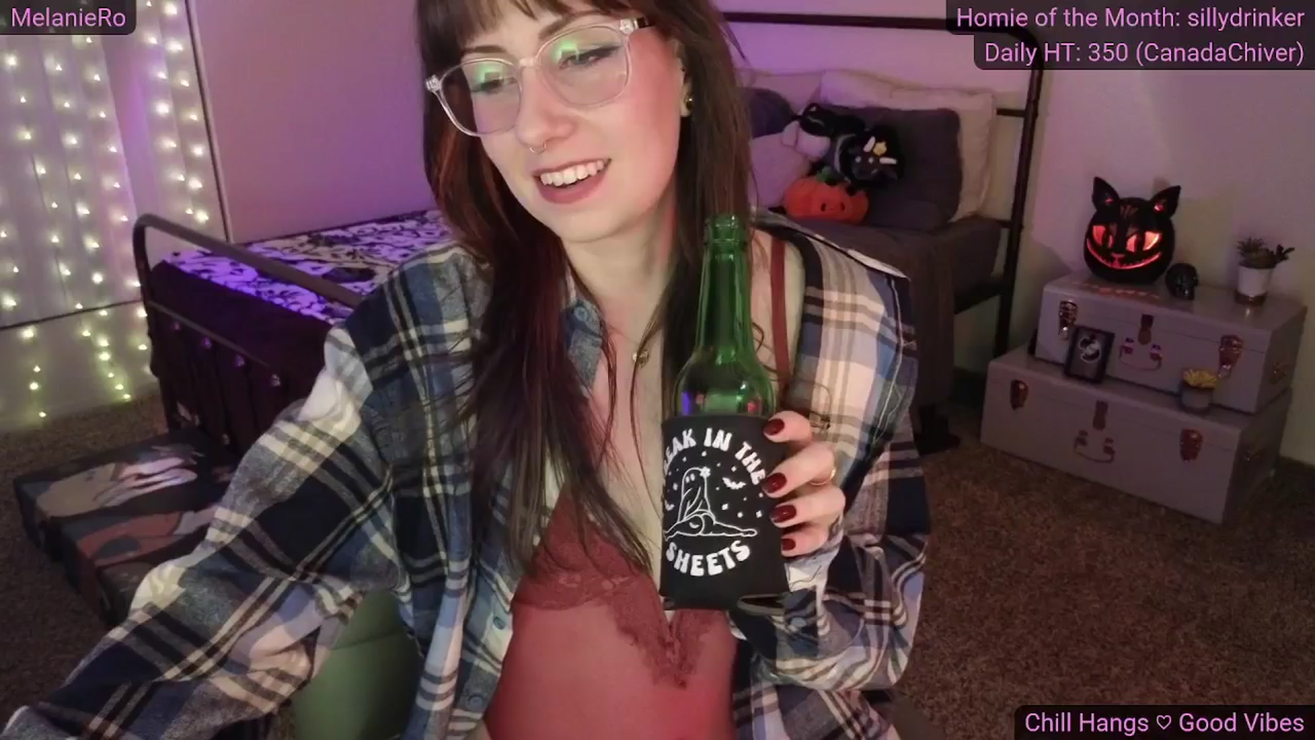 Gallery image thumbnail from MelanieRo's myfreecams stream on, 10/08/2025, 06:40 image 20 of 20