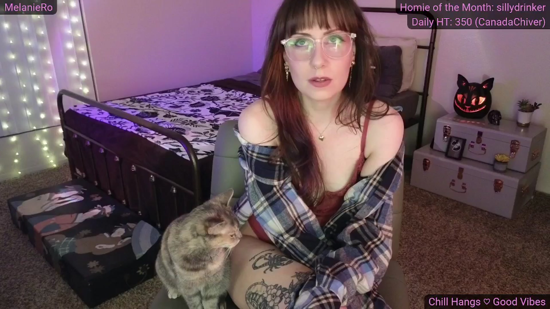Gallery image thumbnail from MelanieRo's myfreecams stream on, 10/08/2025, 06:40 image 5 of 20
