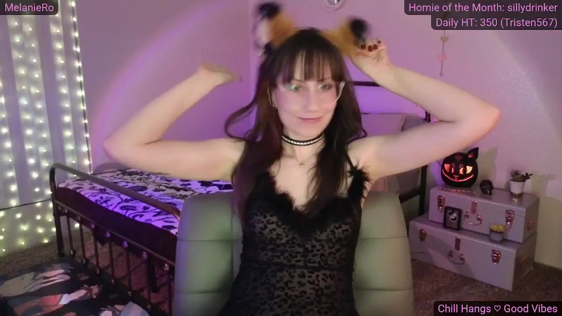 Gallery image thumbnail from MelanieRo's myfreecams stream on, 10/17/2025, 05:12 image 19 of 20