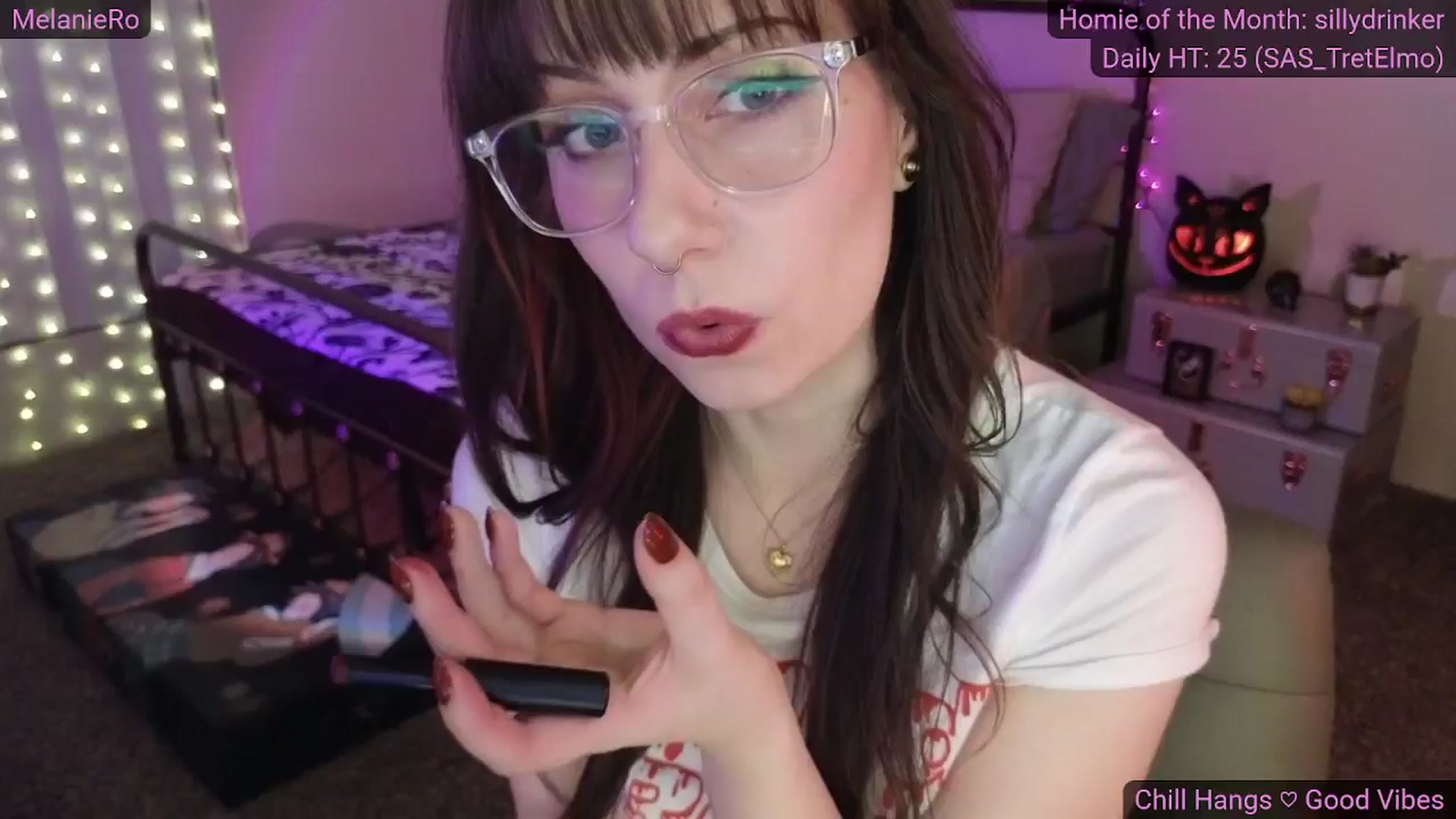 Gallery image thumbnail from MelanieRo's myfreecams stream on, 10/17/2025, 05:12 image 1 of 20