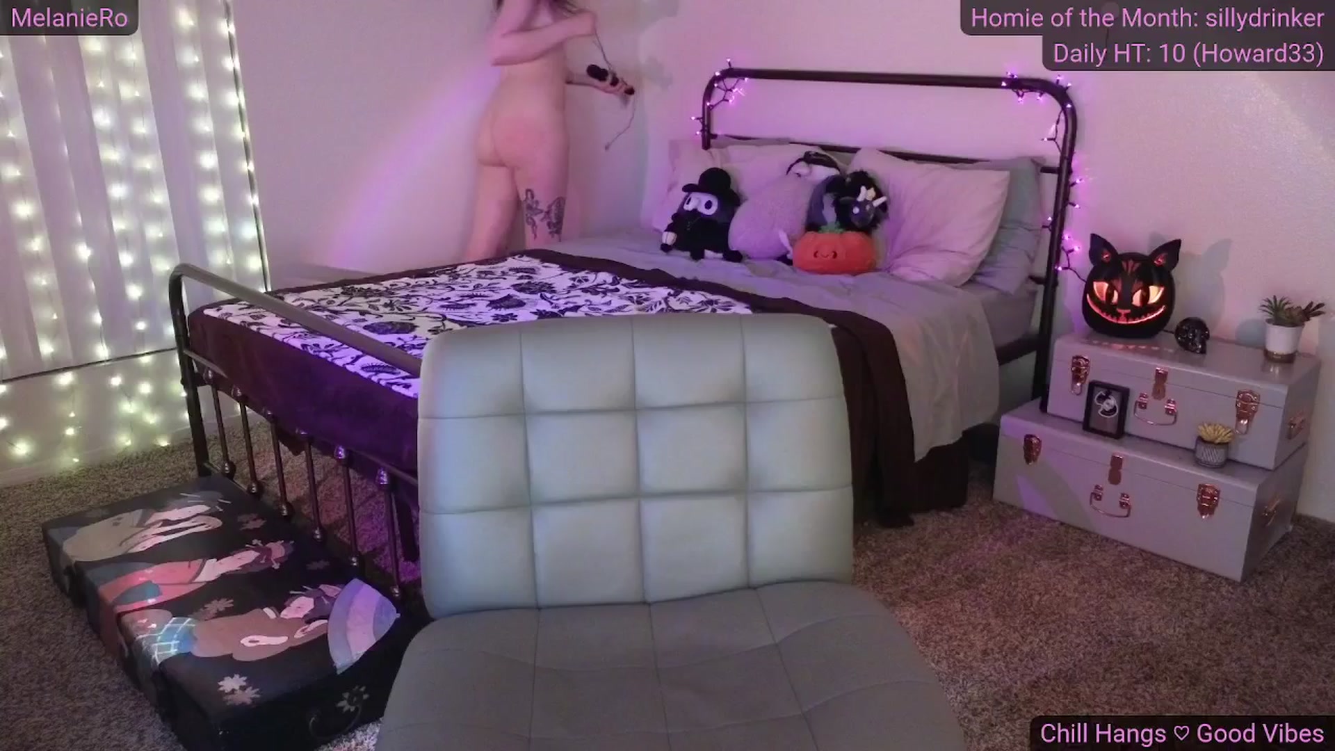 Gallery image thumbnail from MelanieRo's myfreecams stream on, 10/26/2025, 07:52 image 18 of 20