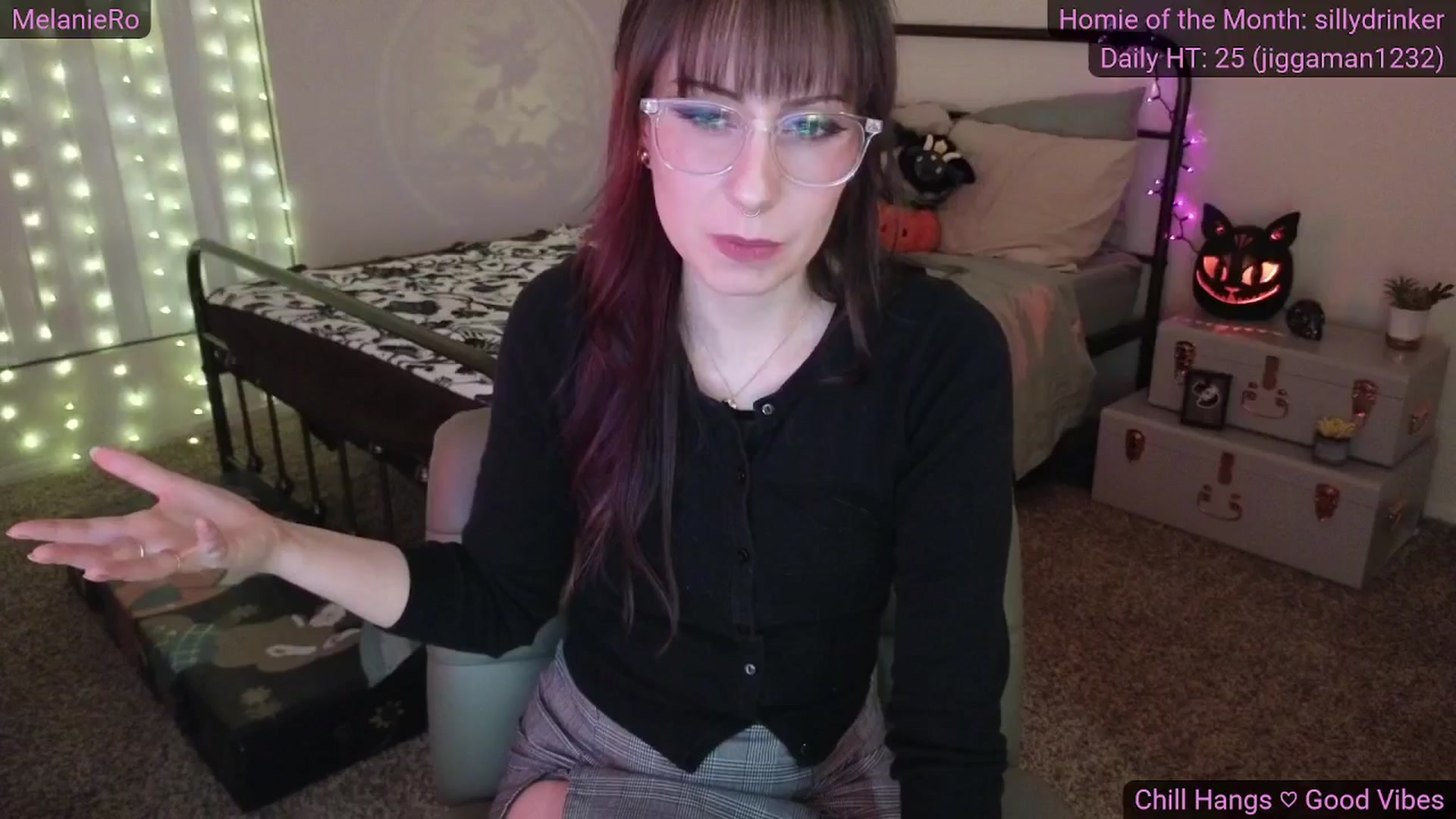 Gallery image thumbnail from MelanieRo's myfreecams stream on, 10/30/2025, 06:23 image 4 of 20