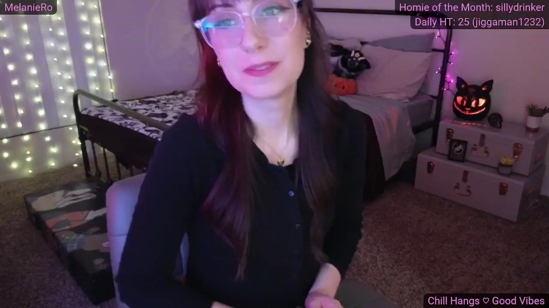Gallery image thumbnail from MelanieRo's myfreecams stream on, 10/30/2025, 06:23 image 9 of 20