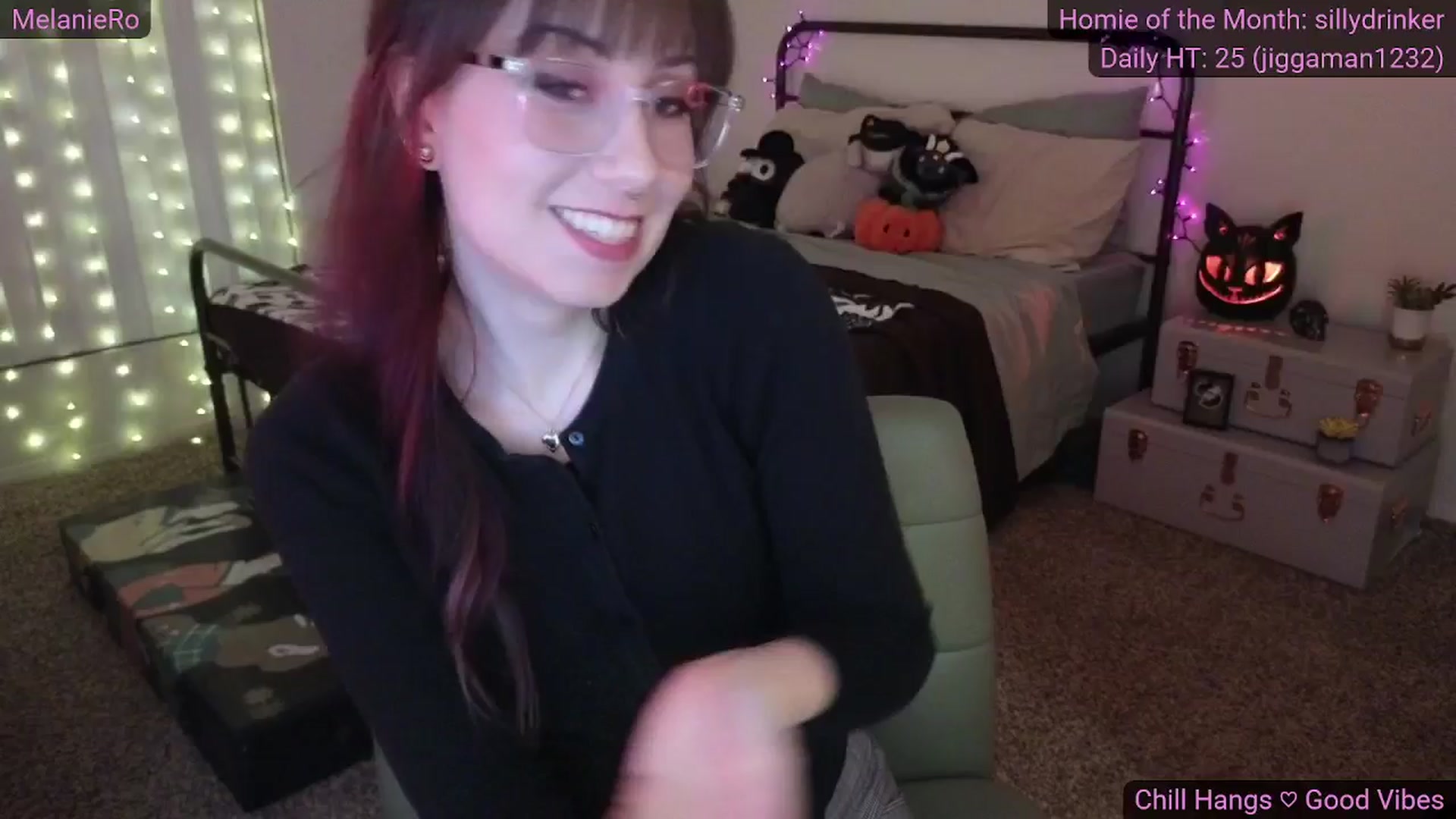 Gallery image thumbnail from MelanieRo's myfreecams stream on, 10/30/2025, 06:23 image 2 of 20