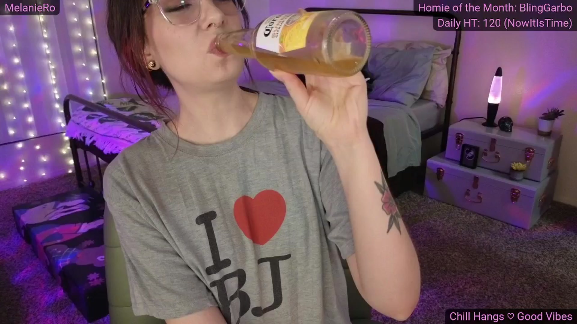 Gallery image thumbnail from MelanieRo's myfreecams stream on, 11/04/2025, 05:41 image 3 of 20