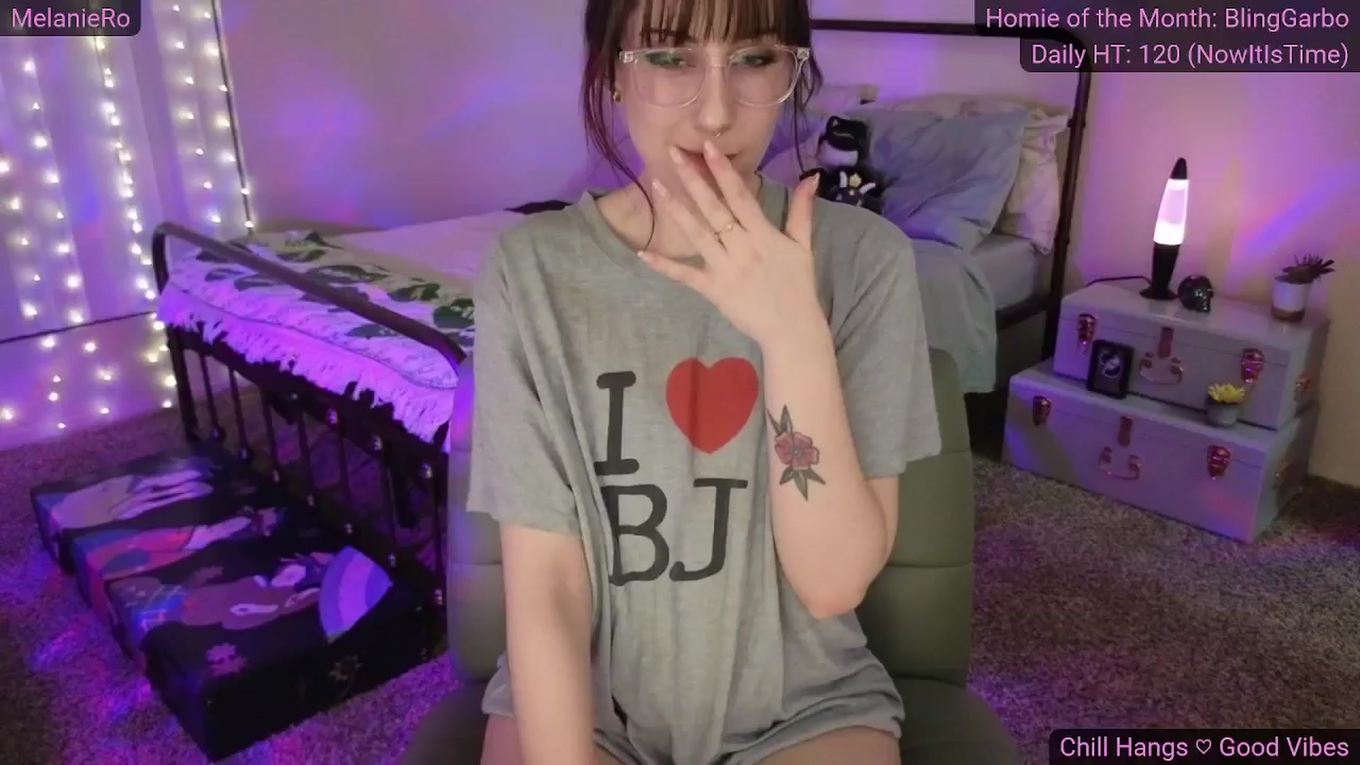 Gallery image thumbnail from MelanieRo's myfreecams stream on, 11/04/2025, 05:41 image 7 of 20