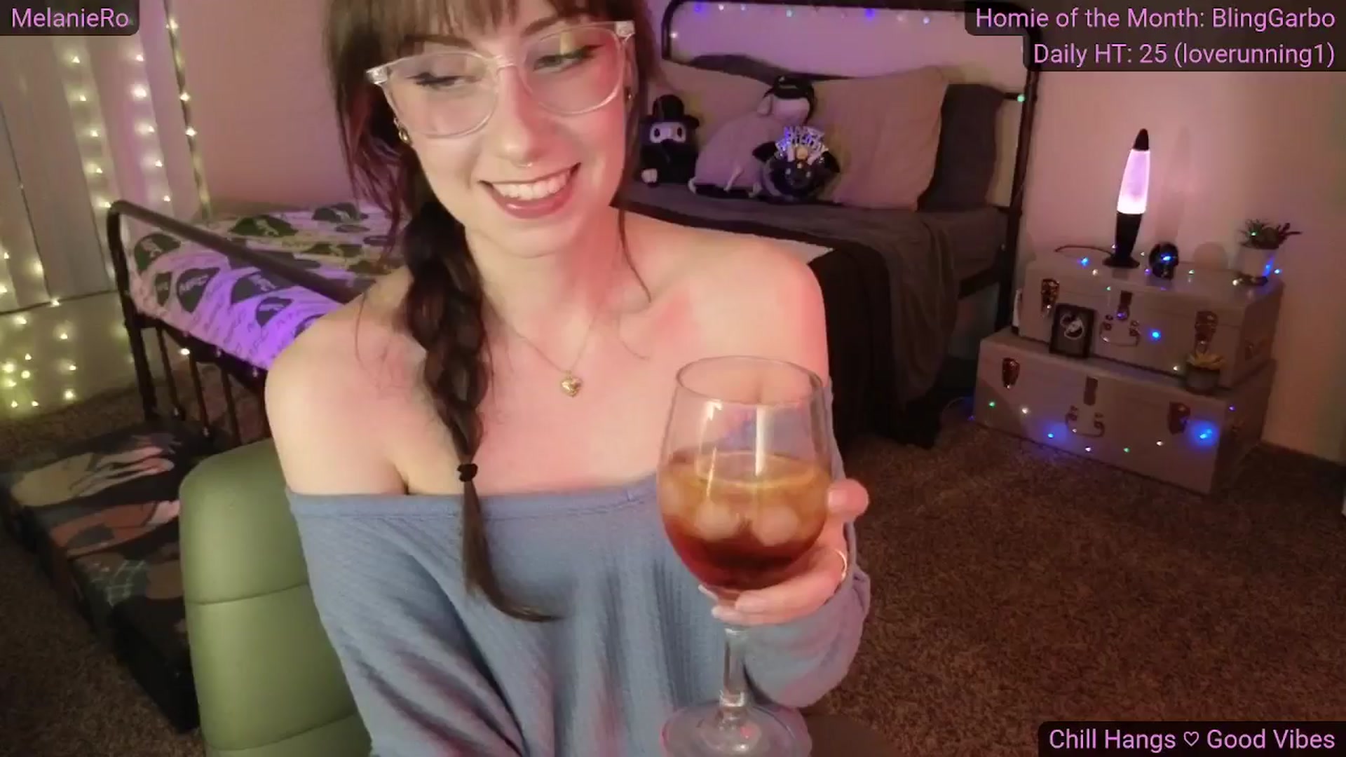 Gallery image thumbnail from MelanieRo's myfreecams stream on, 11/20/2025, 05:45 image 7 of 20