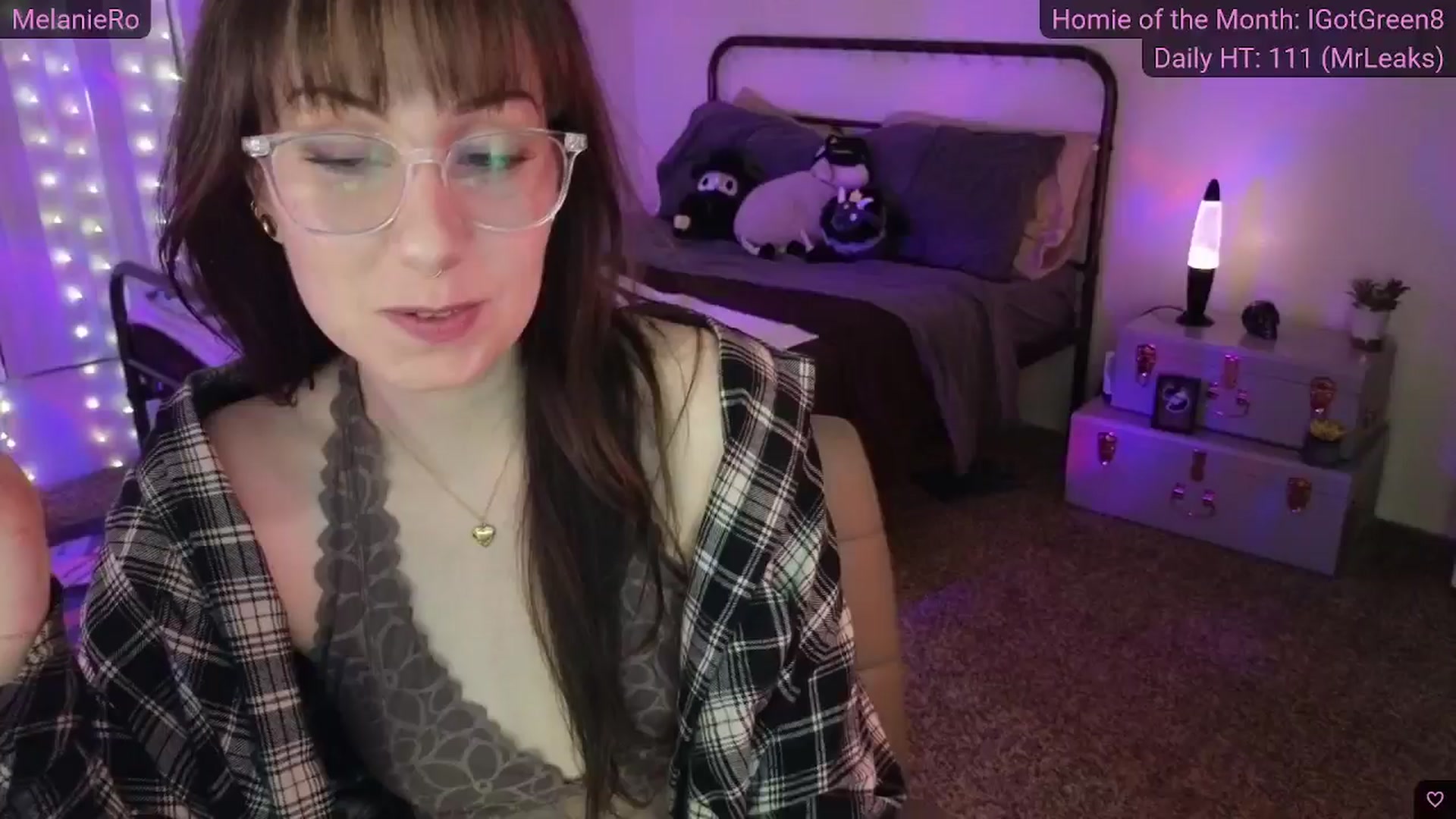 Gallery image thumbnail from MelanieRo's myfreecams stream on, 12/01/2025, 05:15 image 19 of 20