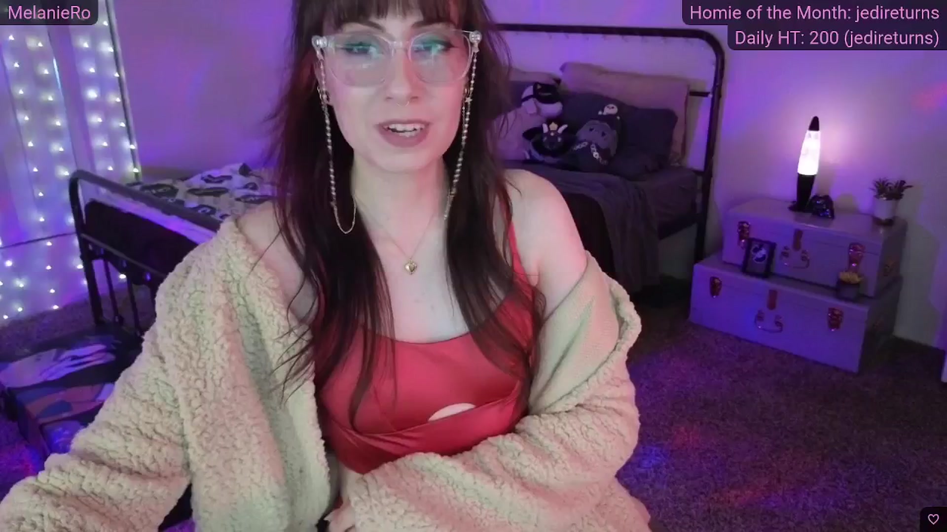 Gallery image thumbnail from MelanieRo's myfreecams stream on, 12/04/2025, 05:39 image 15 of 20