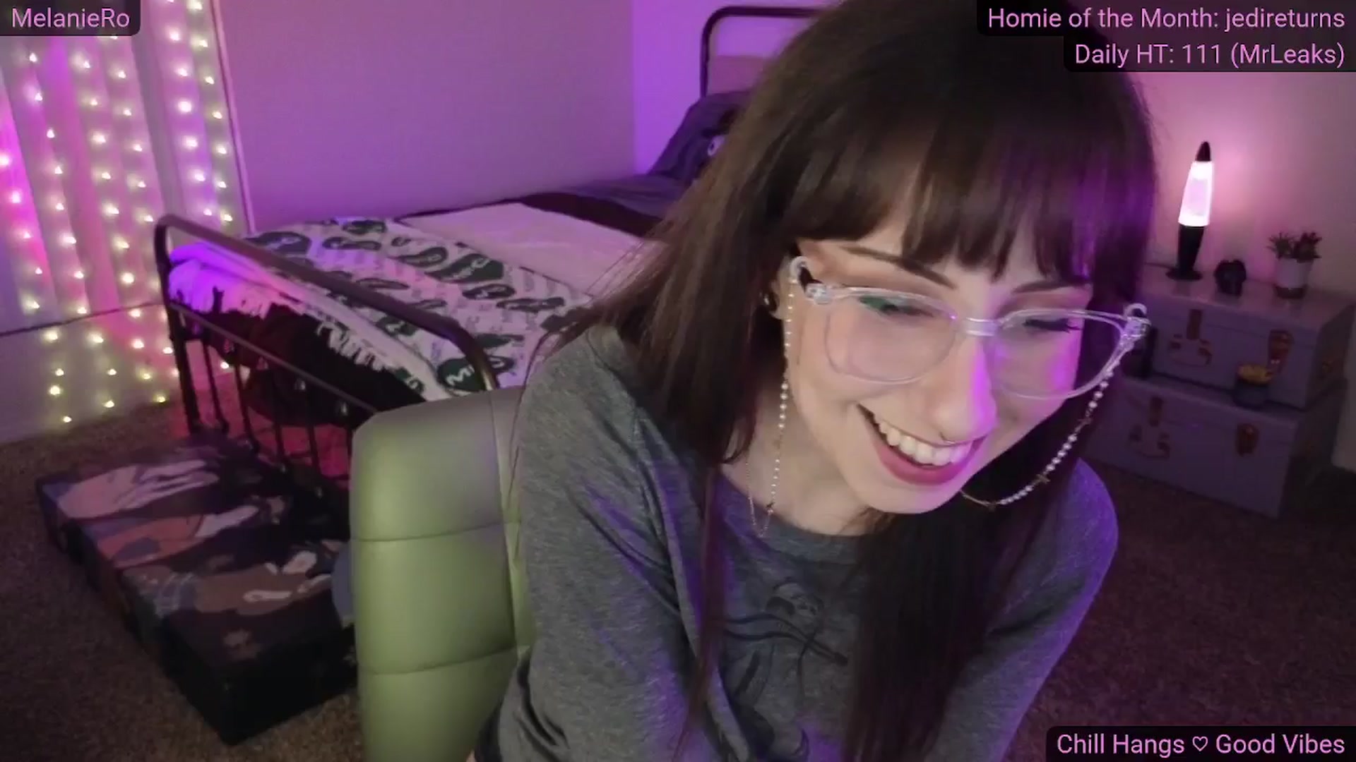 Gallery image thumbnail from MelanieRo's myfreecams stream on, 12/19/2025, 06:25 image 5 of 20