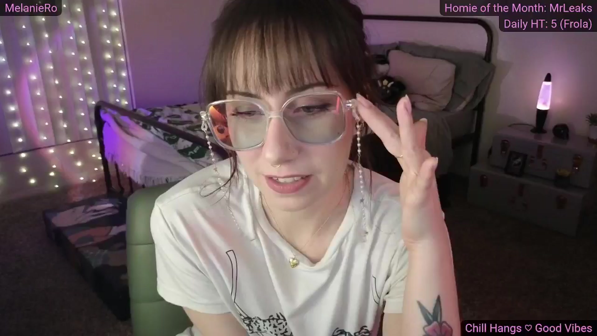 Gallery image thumbnail from MelanieRo's myfreecams stream on, 12/27/2025, 05:44 image 1 of 20