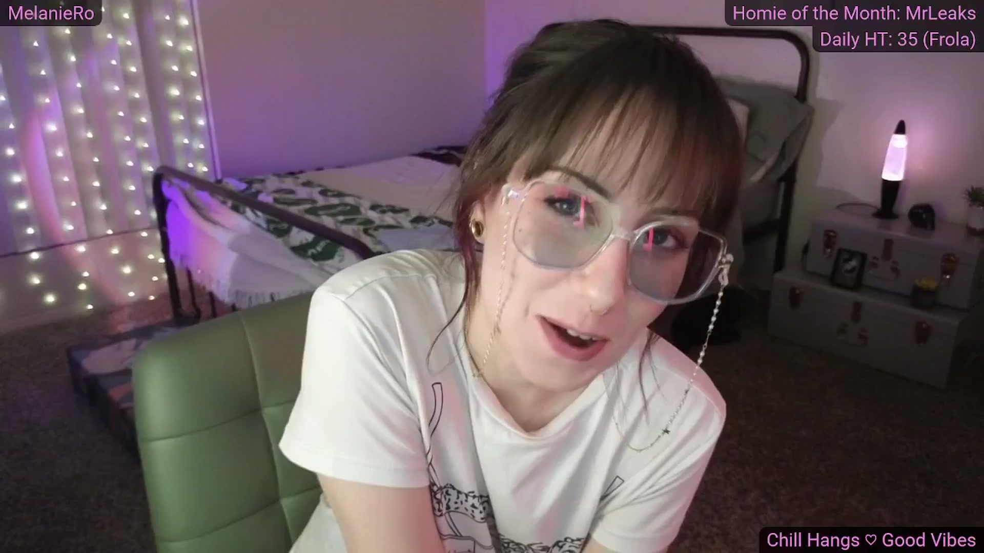 Gallery image thumbnail from MelanieRo's myfreecams stream on, 12/27/2025, 05:44 image 5 of 20