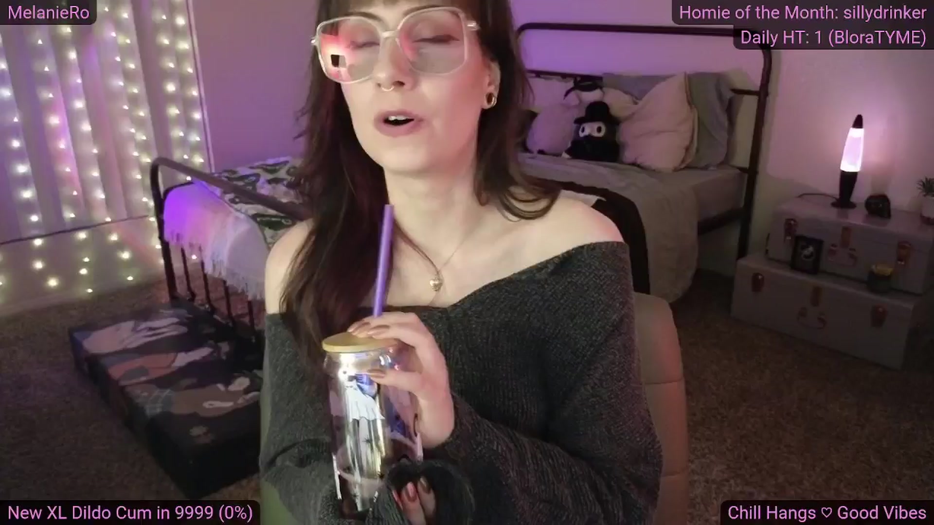 Gallery image thumbnail from MelanieRo's myfreecams stream on, 12/29/2025, 05:05 image 1 of 20