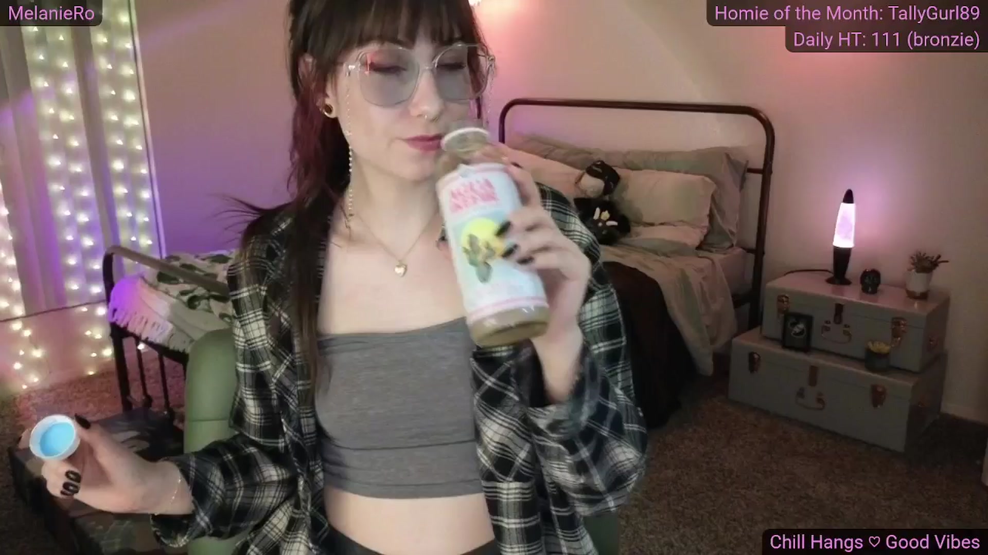 Gallery image thumbnail from MelanieRo's myfreecams stream on, 01/06/2026, 06:50 image 16 of 20