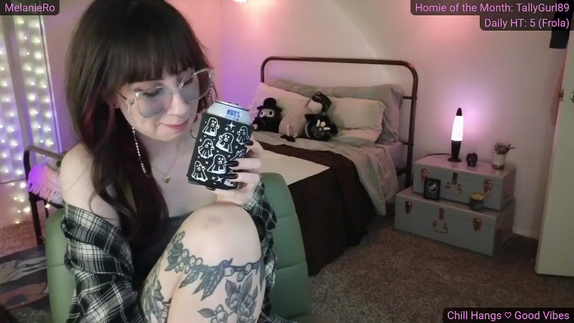 Gallery image thumbnail from MelanieRo's myfreecams stream on, 01/06/2026, 06:50 image 5 of 20