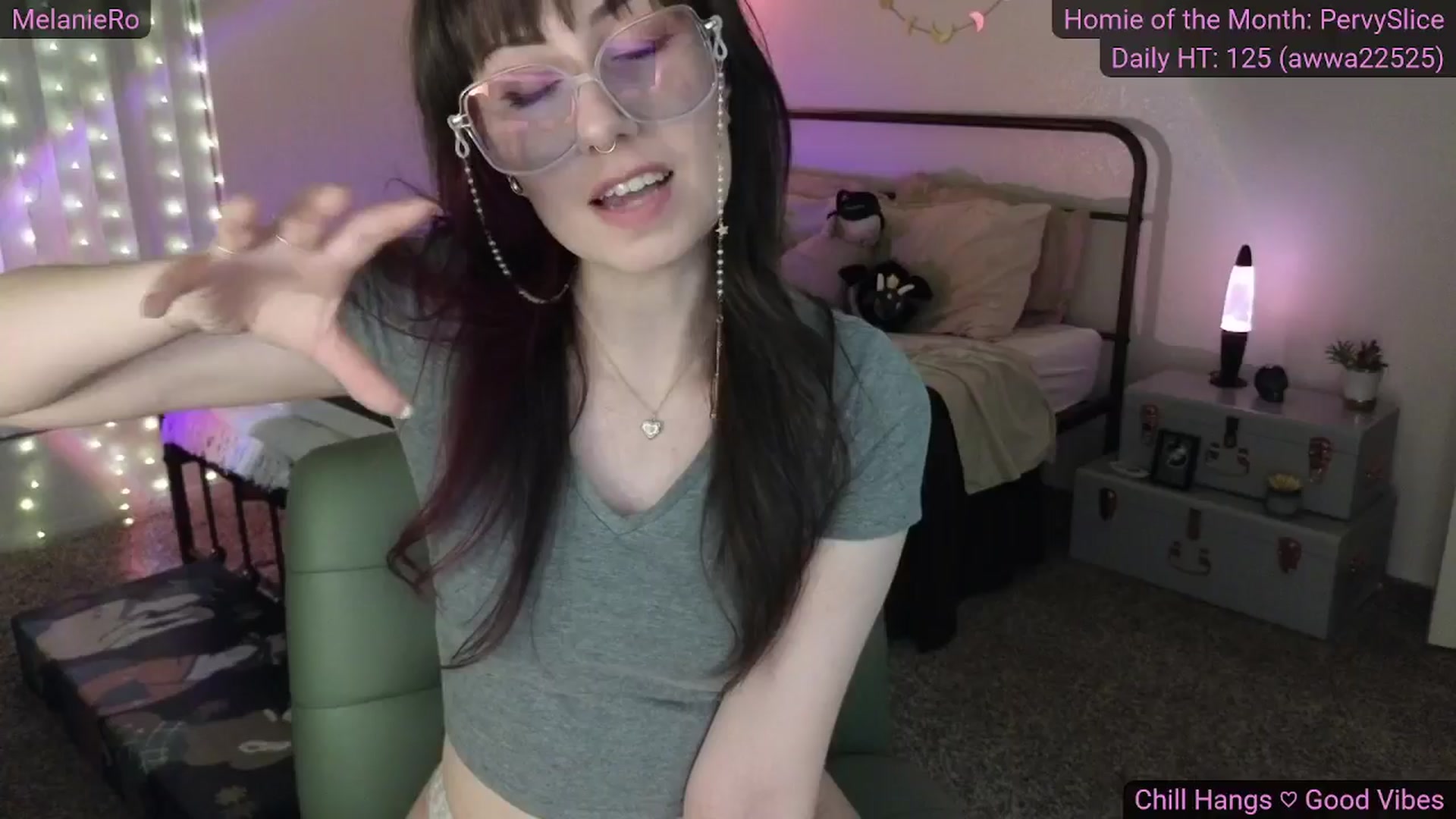 Gallery image thumbnail from MelanieRo's myfreecams stream on, 01/21/2026, 06:18 image 19 of 20