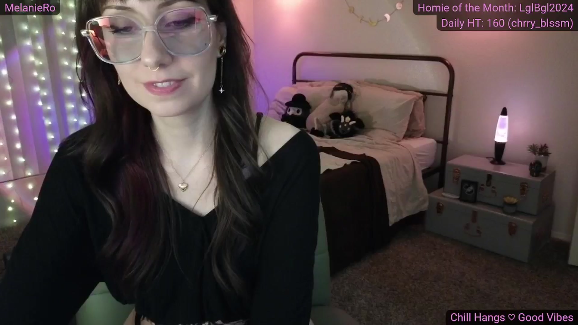 Gallery image thumbnail from MelanieRo's myfreecams stream on, 01/24/2026, 06:18 image 16 of 20
