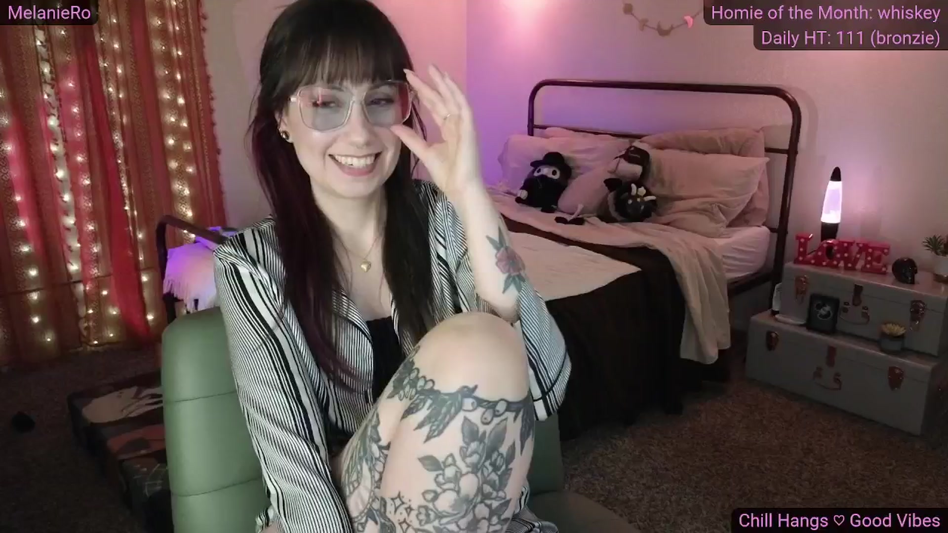 Gallery image thumbnail from MelanieRo's myfreecams stream on, 02/04/2026, 06:43 image 10 of 20