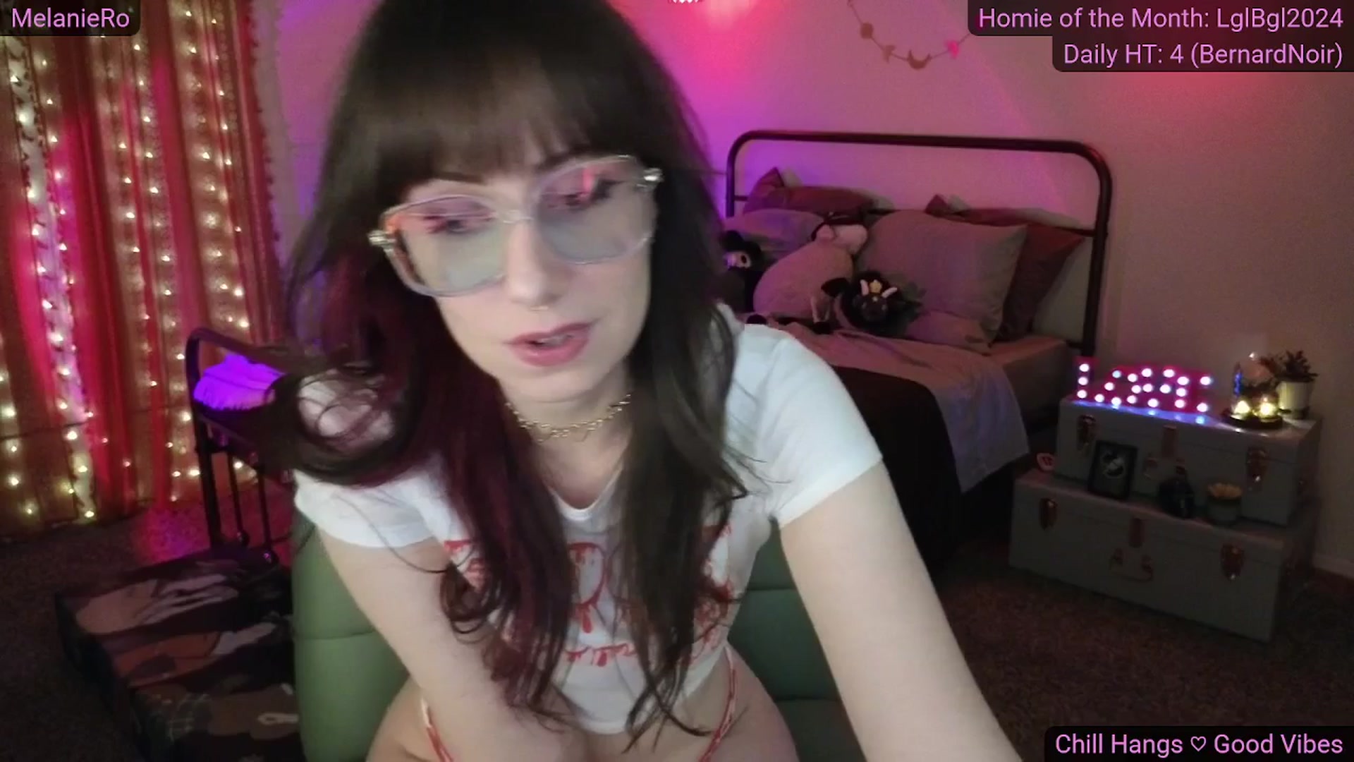 Gallery image thumbnail from MelanieRo's myfreecams stream on, 02/15/2026, 06:01 image 6 of 20