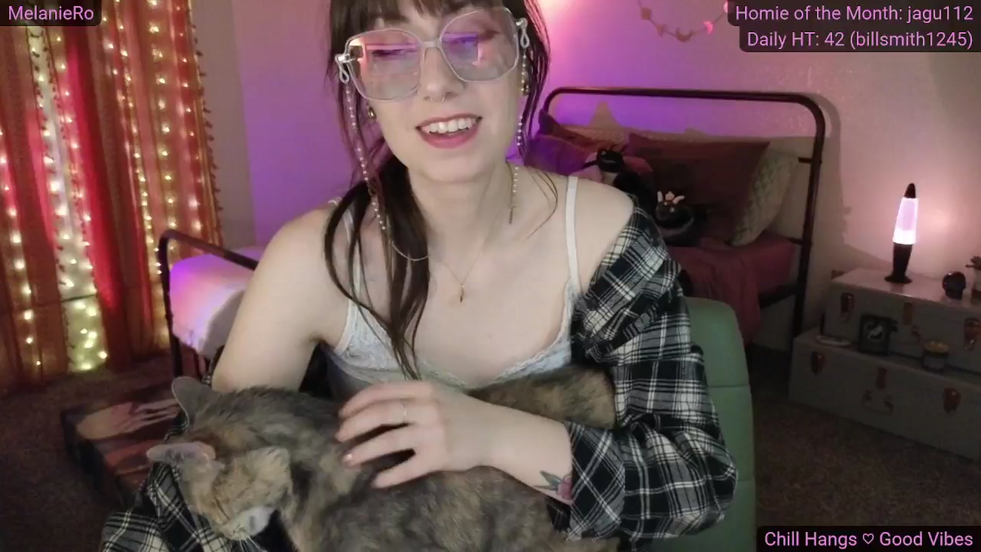 Gallery image thumbnail from MelanieRo's myfreecams stream on, 04/17/2026, 04:36 image 19 of 20