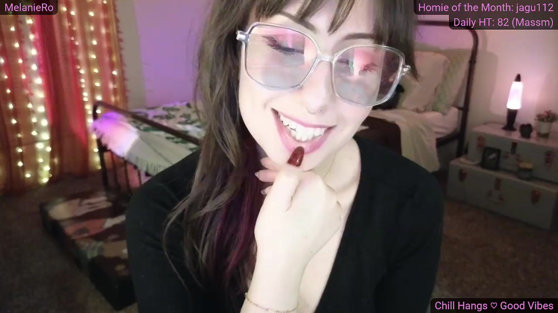 Gallery image thumbnail from MelanieRo's myfreecams stream on, 04/21/2026, 06:17 image 1 of 20