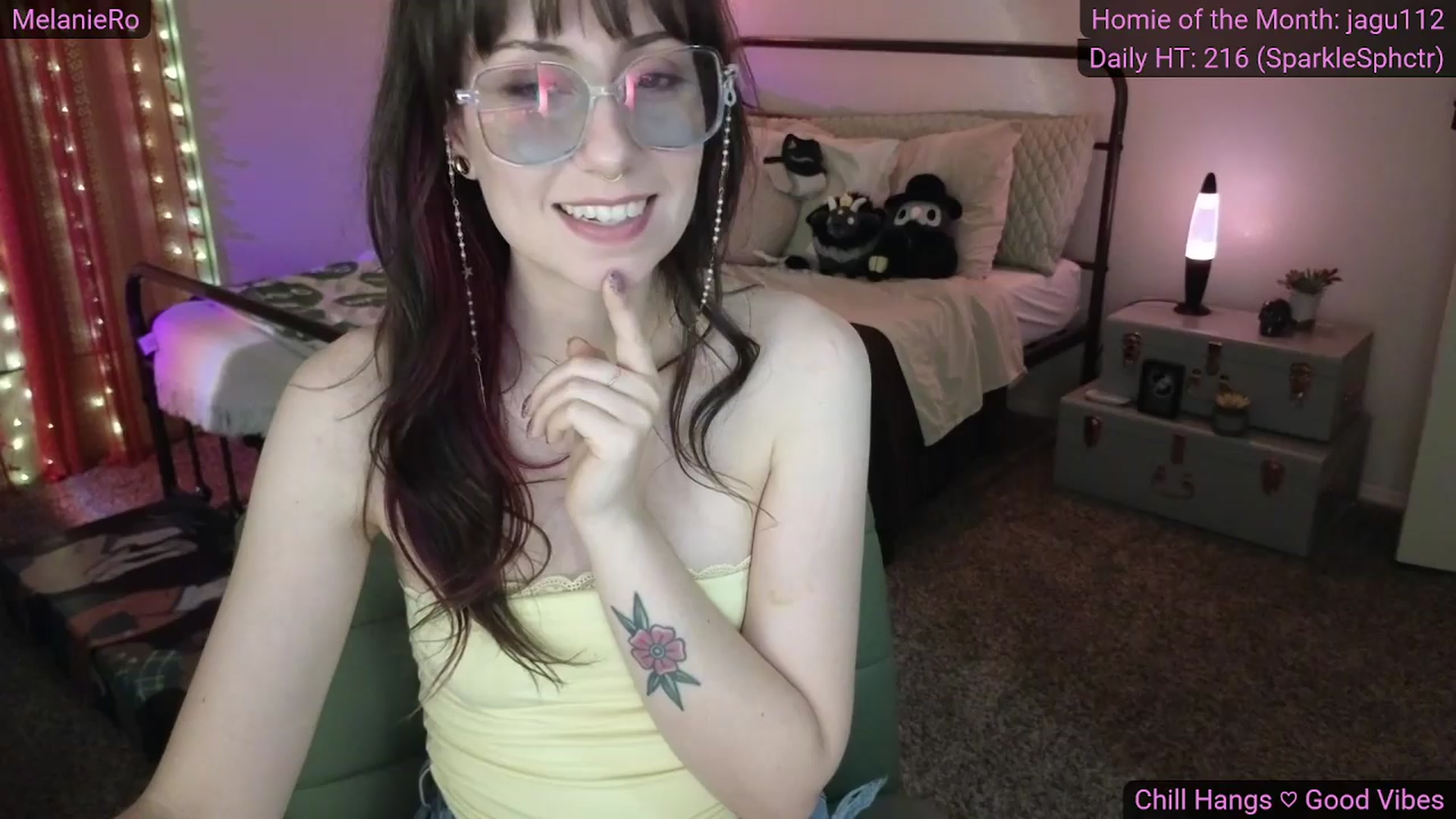 Gallery image thumbnail from MelanieRo's myfreecams stream on, 04/30/2026, 06:44 image 14 of 20