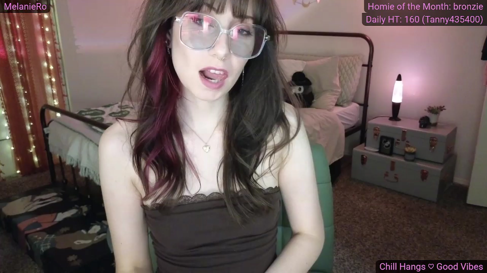 Gallery image thumbnail from MelanieRo's myfreecams stream on, 05/03/2026, 07:02 image 18 of 20