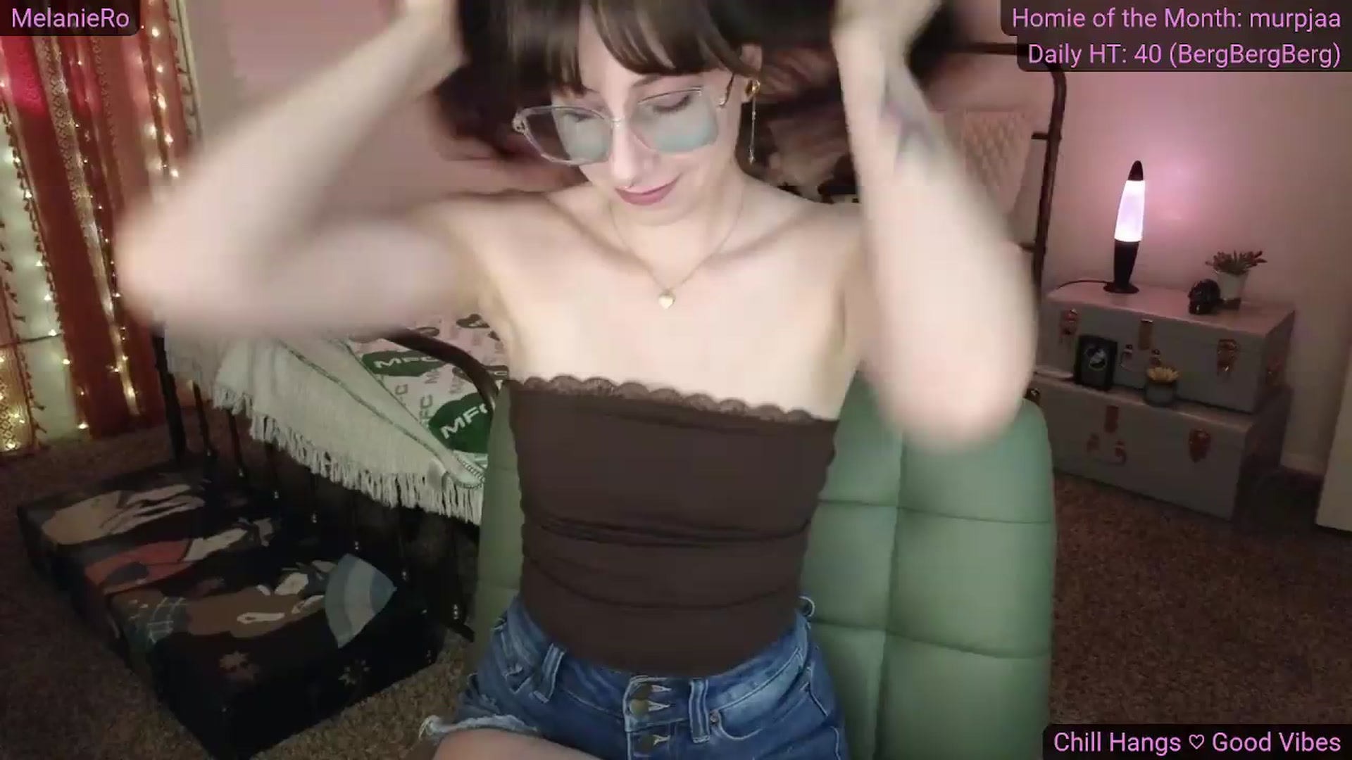 Gallery image thumbnail from MelanieRo's myfreecams stream on, 05/03/2026, 07:02 image 2 of 20