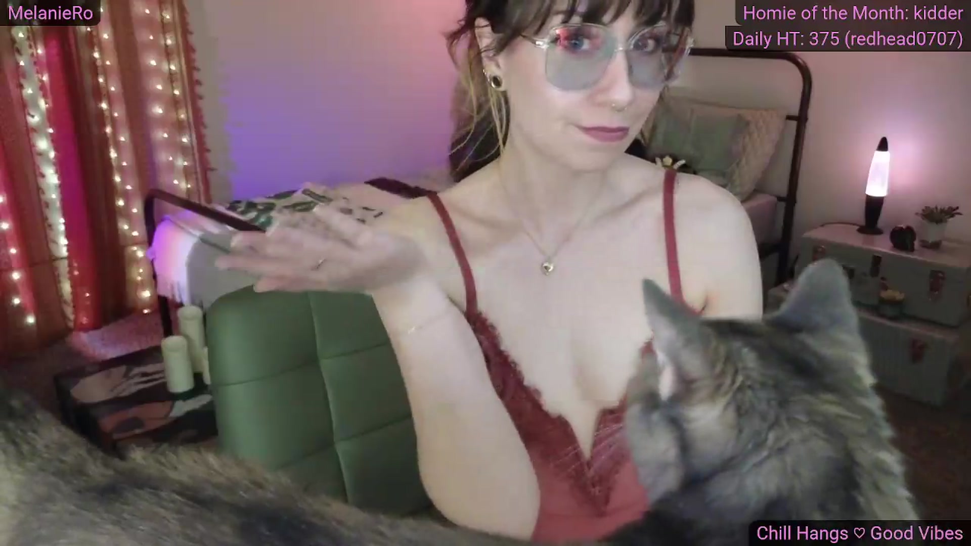 Gallery image thumbnail from MelanieRo's myfreecams stream on, 05/22/2026, 05:54 image 11 of 20