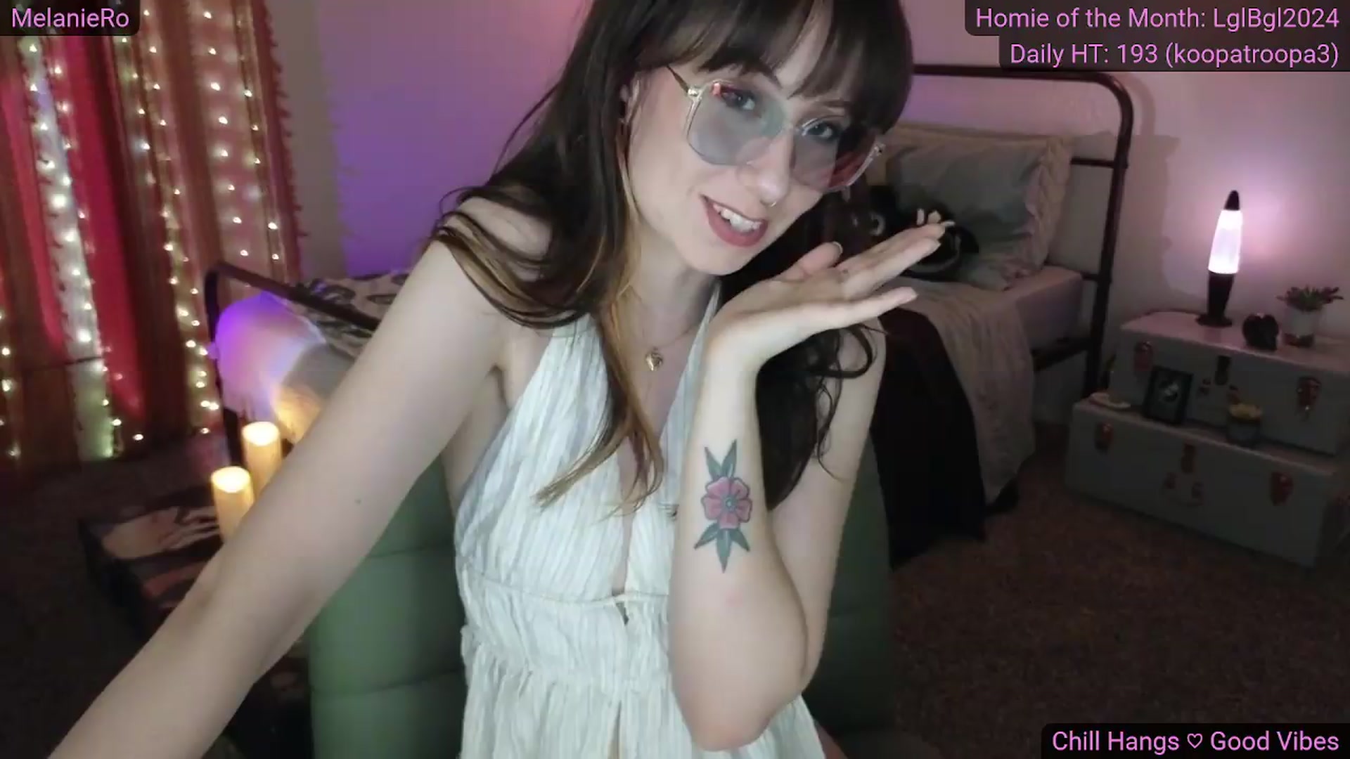 Gallery image thumbnail from MelanieRo's myfreecams stream on, 05/23/2026, 05:40 image 13 of 20