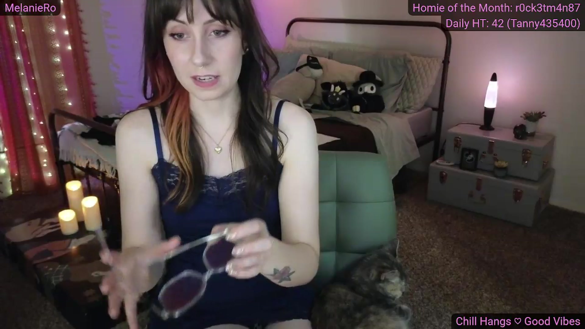 Gallery image thumbnail from MelanieRo's myfreecams stream on, 06/06/2026, 06:00 image 19 of 20