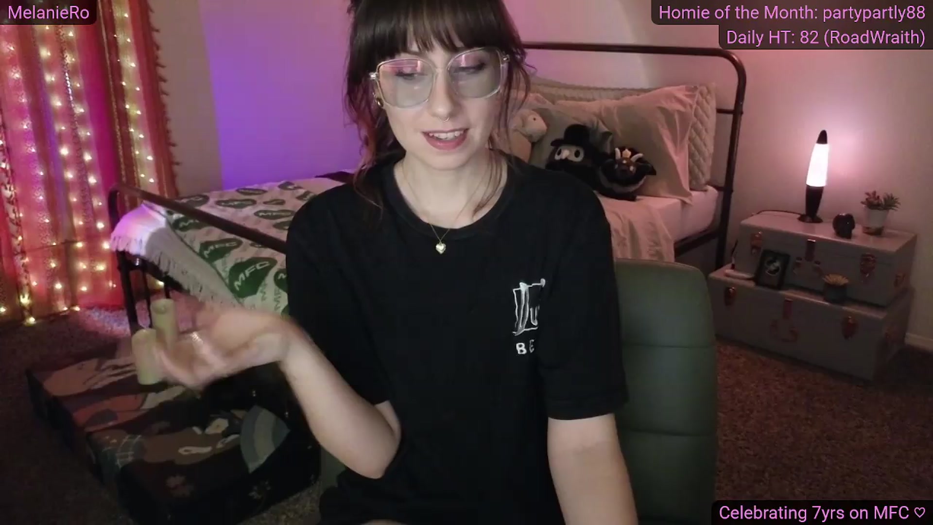 Gallery image thumbnail from MelanieRo's myfreecams stream on, 07/02/2026, 05:10 image 14 of 20