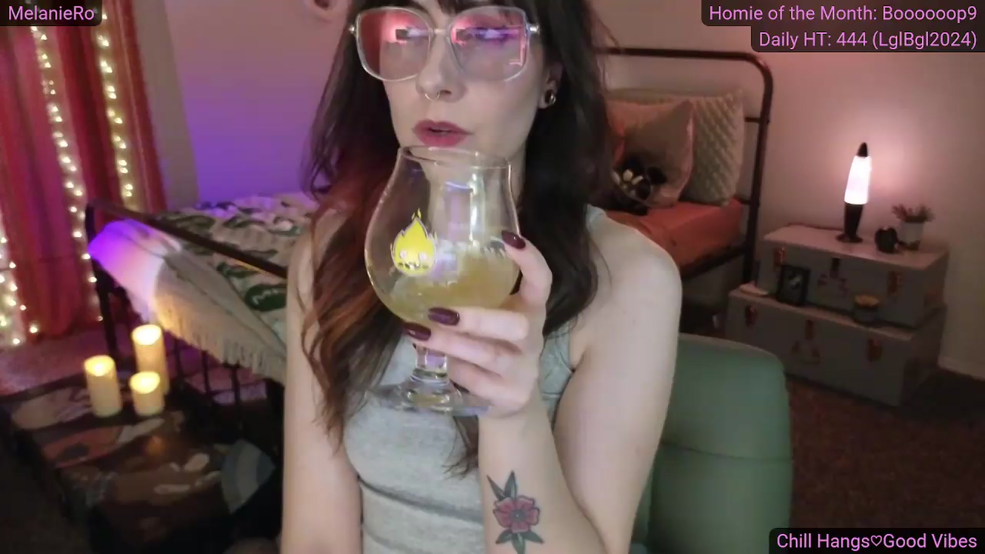 Gallery image thumbnail from MelanieRo's myfreecams stream on, 08/10/2026, 05:48 image 16 of 20