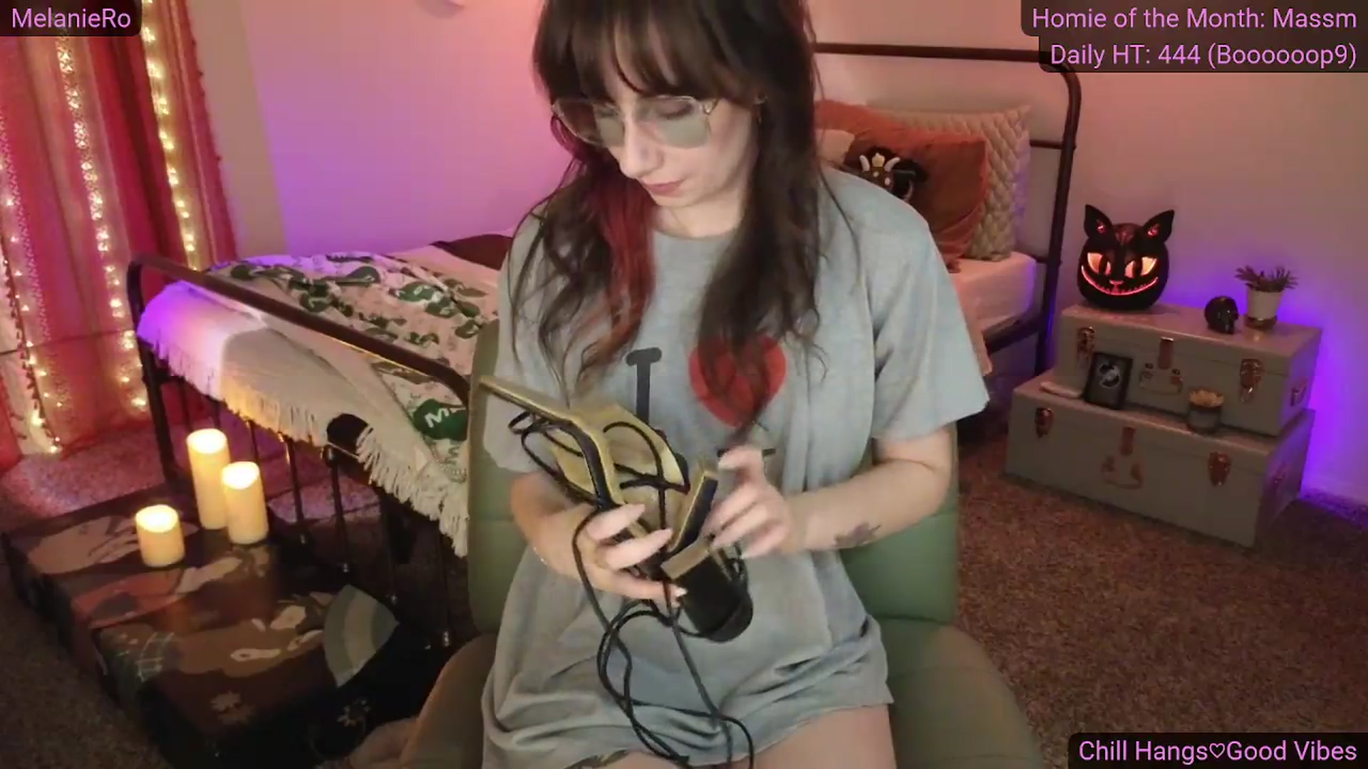 Gallery image thumbnail from MelanieRo's myfreecams stream on, 09/10/2026, 05:21 image 14 of 20