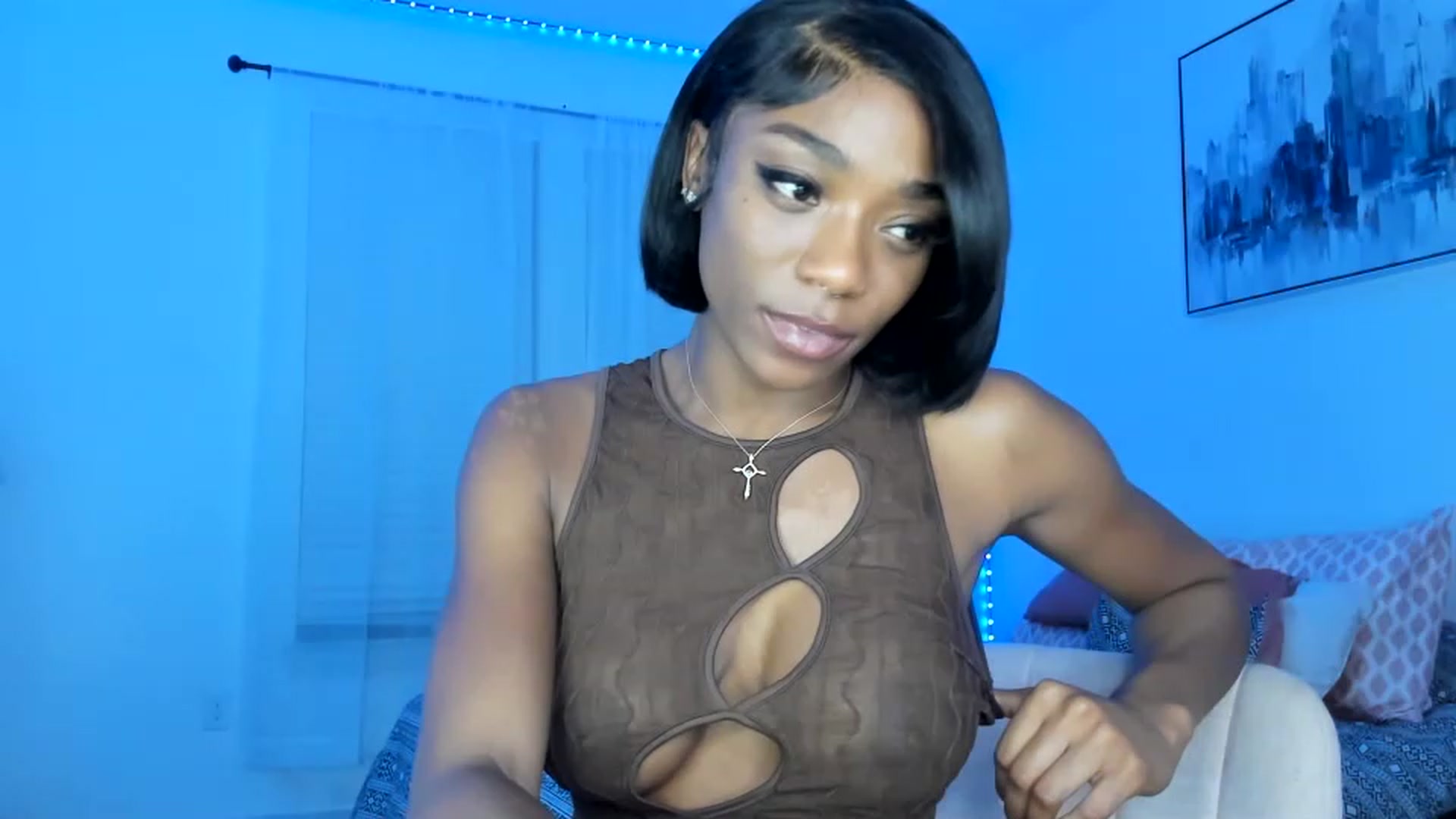 Gallery image thumbnail from MelaninMelani's myfreecams stream on, 12/05/2022, 01:47 image 10 of 20