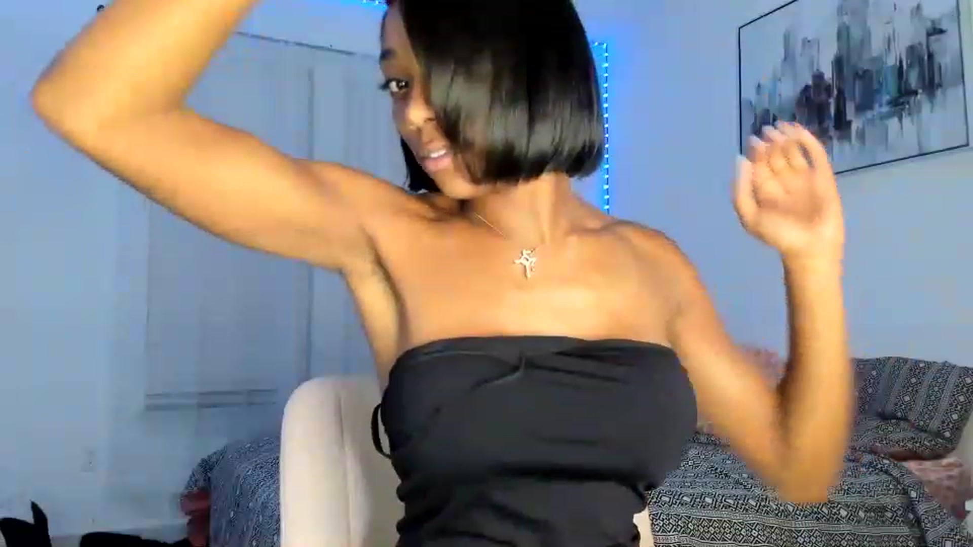 Gallery image thumbnail from MelaninMelani's myfreecams stream on, 12/08/2022, 02:55 image 16 of 20