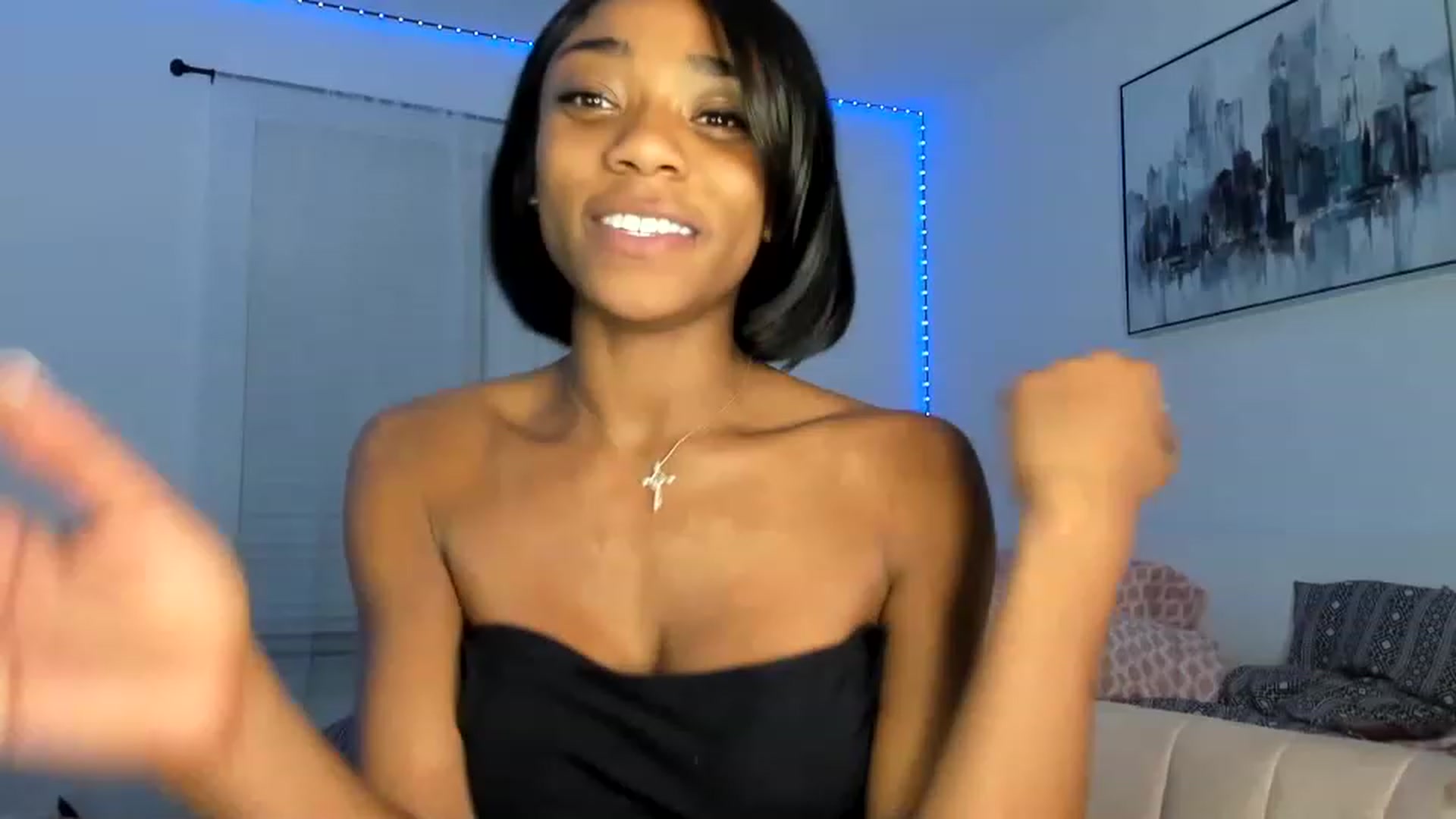Gallery image thumbnail from MelaninMelani's myfreecams stream on, 12/08/2022, 04:21 image 20 of 20