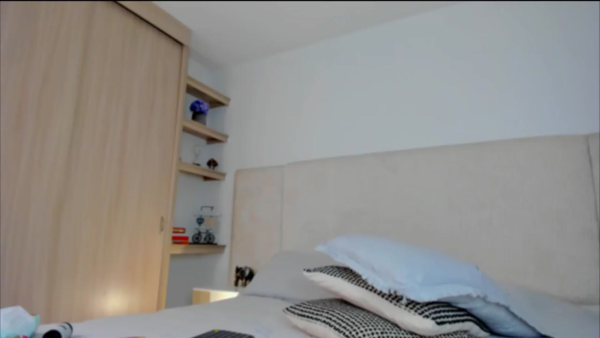 Gallery image thumbnail from Melany_parker's myfreecams stream on, 08/15/2026, 02:09 image 17 of 20