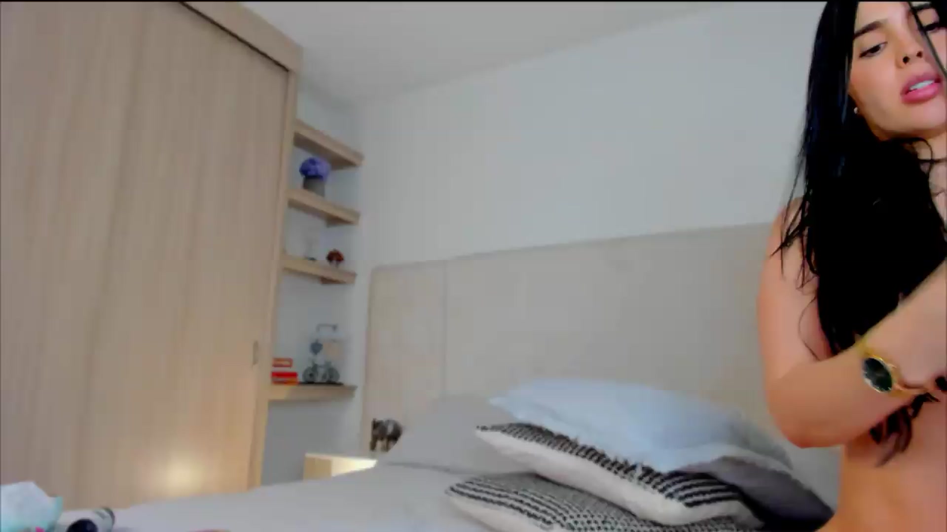 Gallery image thumbnail from Melany_parker's myfreecams stream on, 08/15/2026, 02:09 image 19 of 20