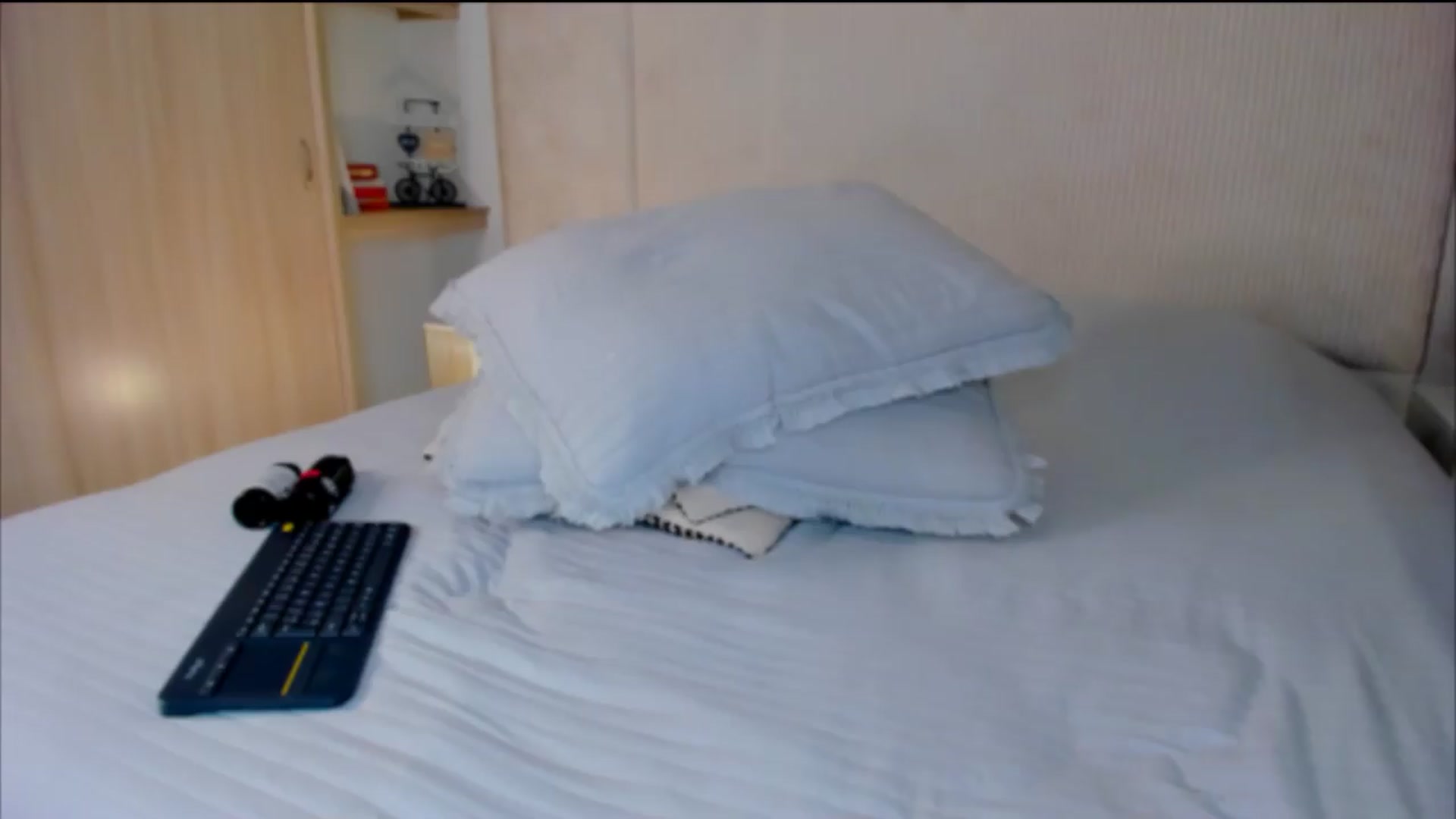 Gallery image thumbnail from Melany_parker's myfreecams stream on, 09/23/2026, 03:39 image 9 of 20