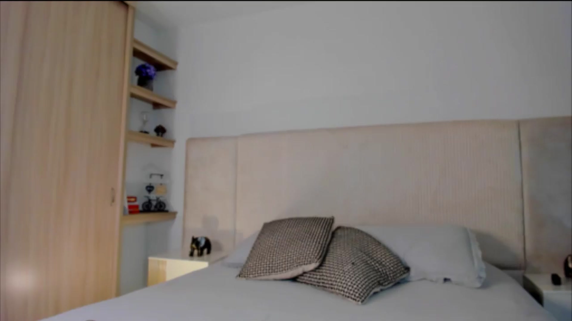 Gallery image thumbnail from Melany_parker's myfreecams stream on, 10/01/2026, 24:49 image 17 of 20