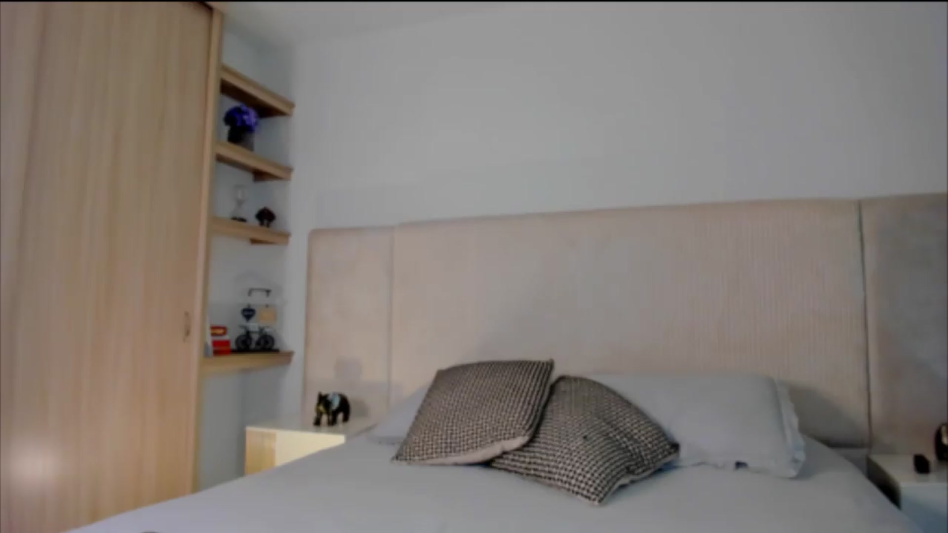 Gallery image thumbnail from Melany_parker's myfreecams stream on, 10/01/2026, 24:49 image 18 of 20