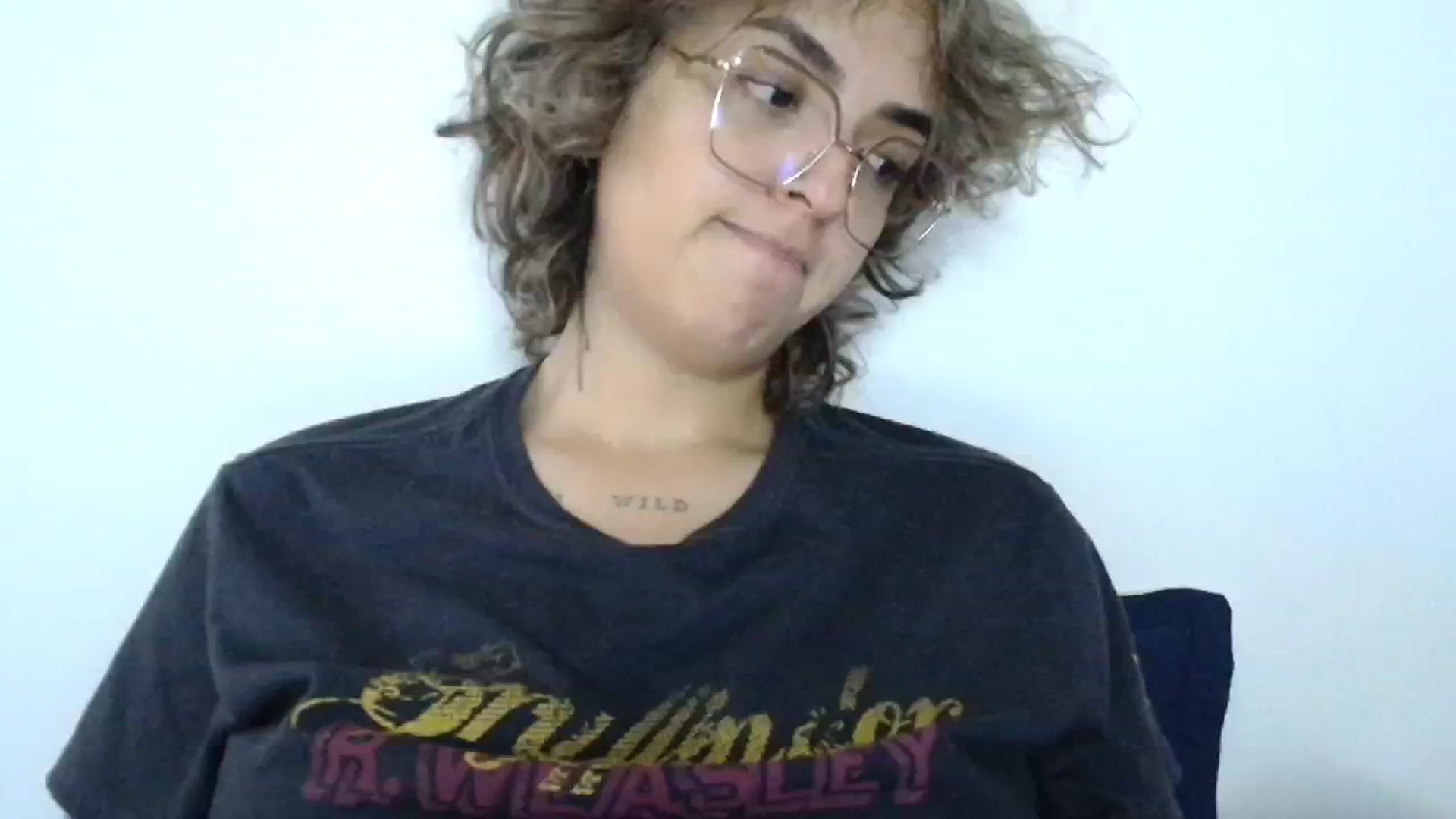 Gallery image thumbnail from MelbourneVIC's myfreecams stream on, 07/09/2024, 16:25 image 3 of 20