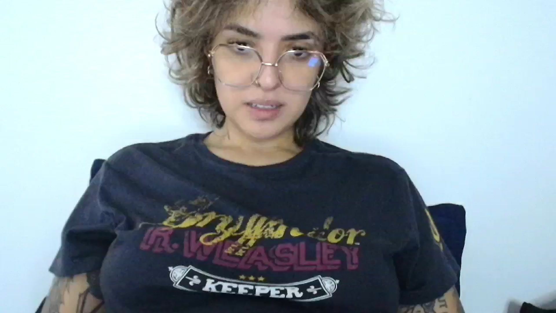 Gallery image thumbnail from MelbourneVIC's myfreecams stream on, 07/09/2024, 16:25 image 6 of 20